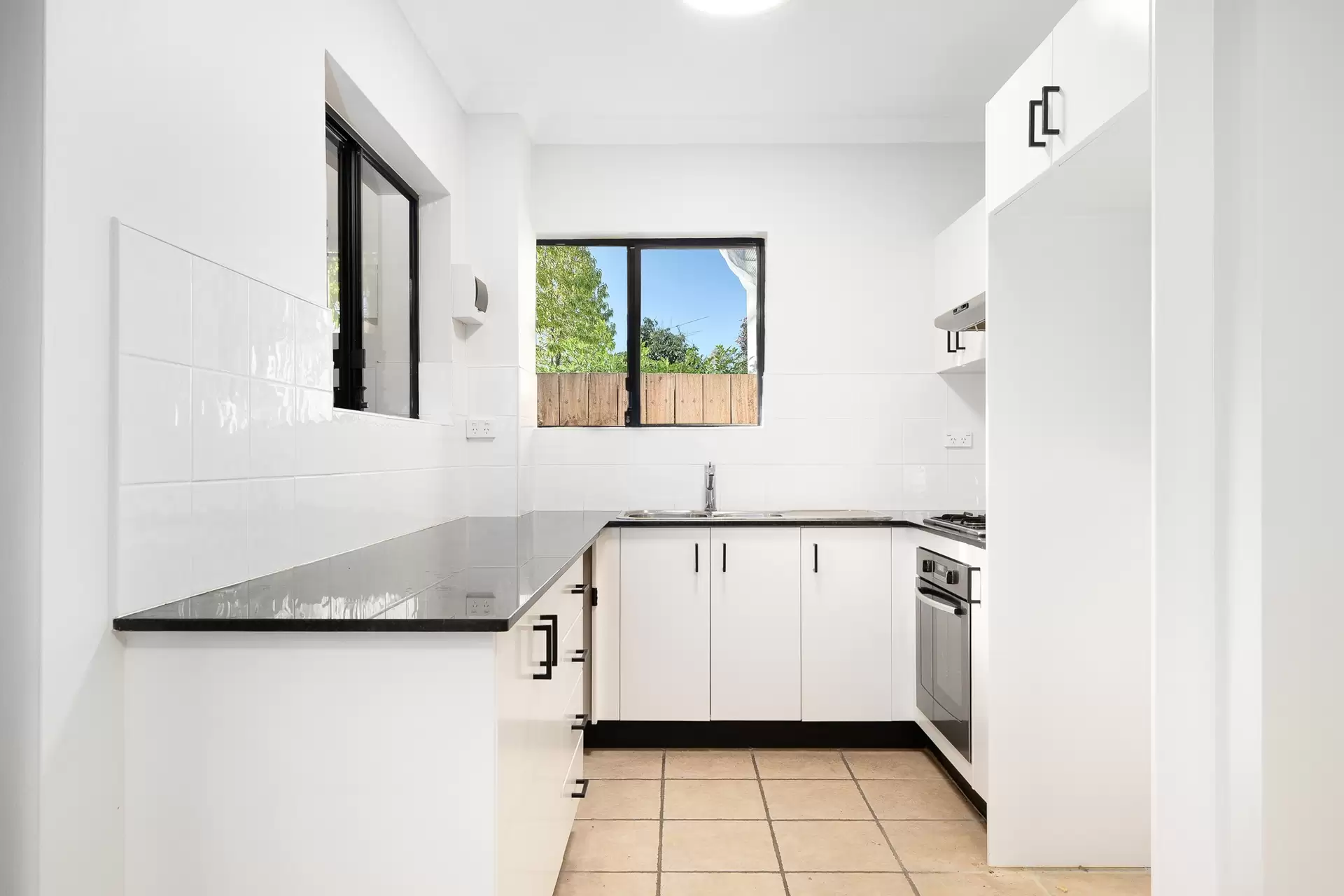 1/48-50 Courallie Avenue, Homebush West Sold by Richard Matthews Real Estate - image 2