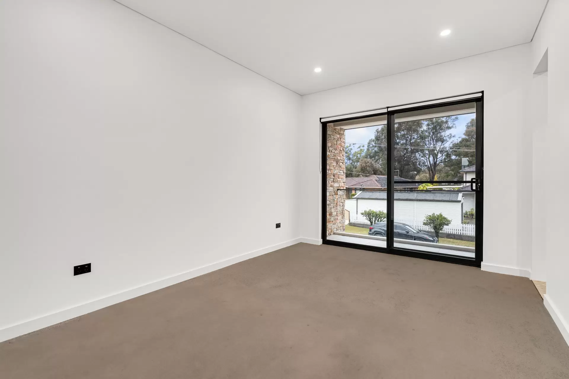 2 Willow Place, Bass Hill Leased by Richard Matthews Real Estate - image 5