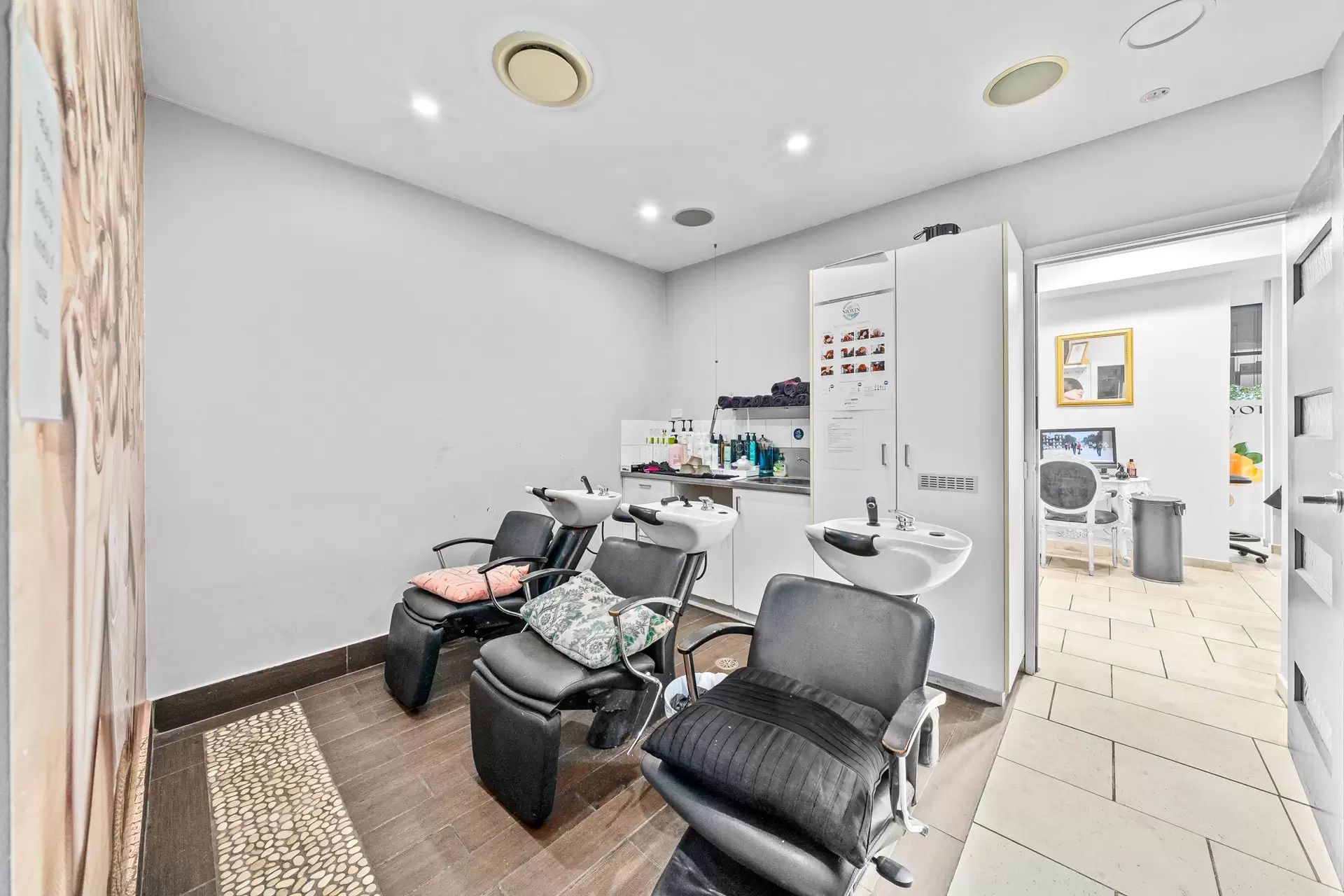 9 & 10/3 Richmond Avenue, Sylvania Waters For Sale by Richard Matthews Real Estate - image 8