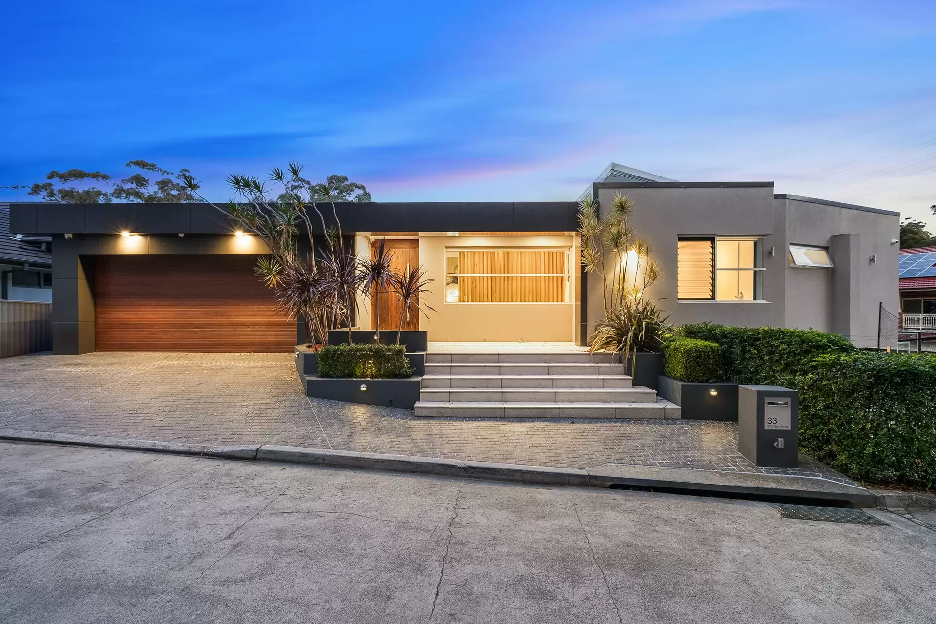33 Old Ferry Road, Illawong Sold by Richard Matthews Real Estate - image 10
