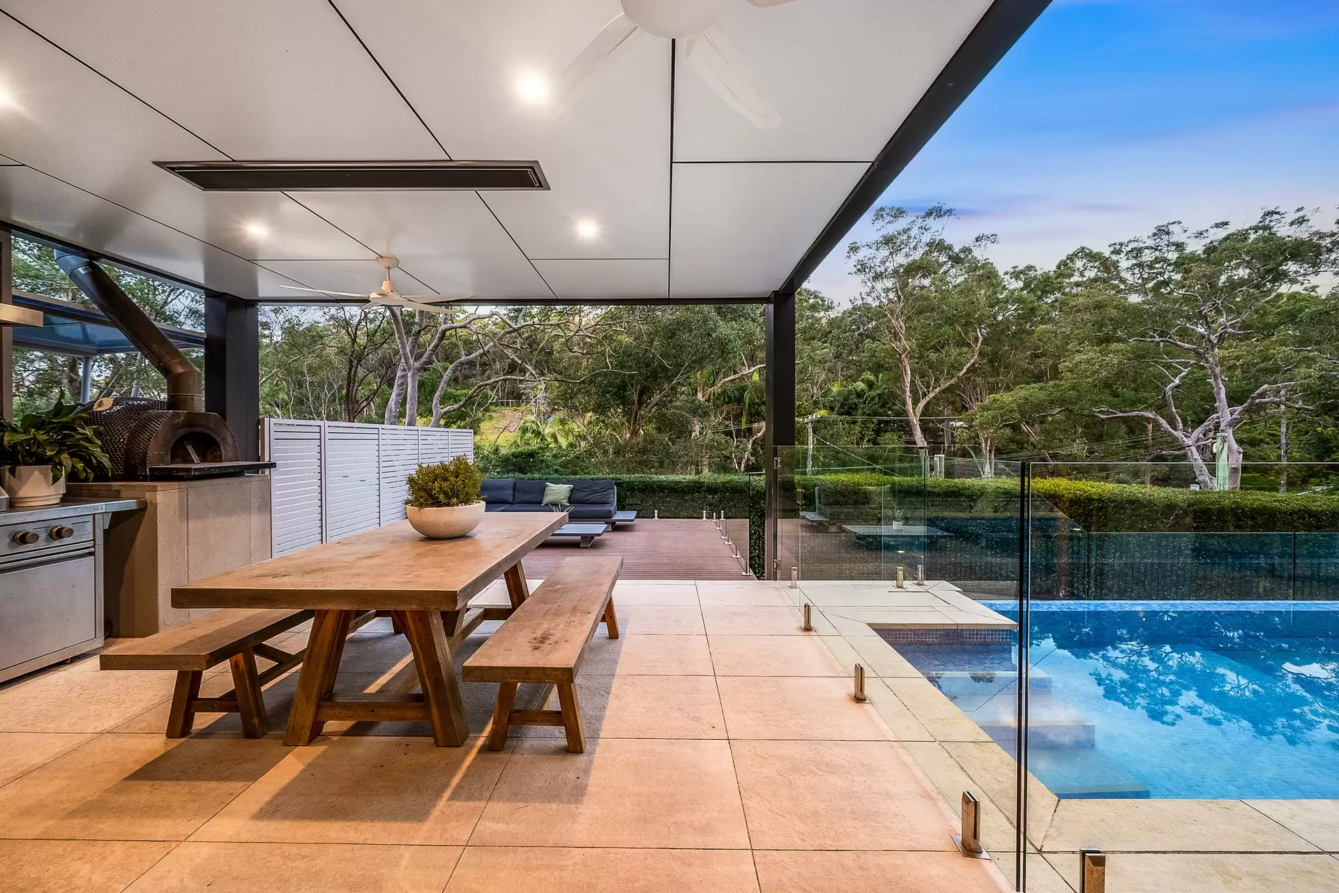 33 Old Ferry Road, Illawong Sold by Richard Matthews Real Estate - image 7