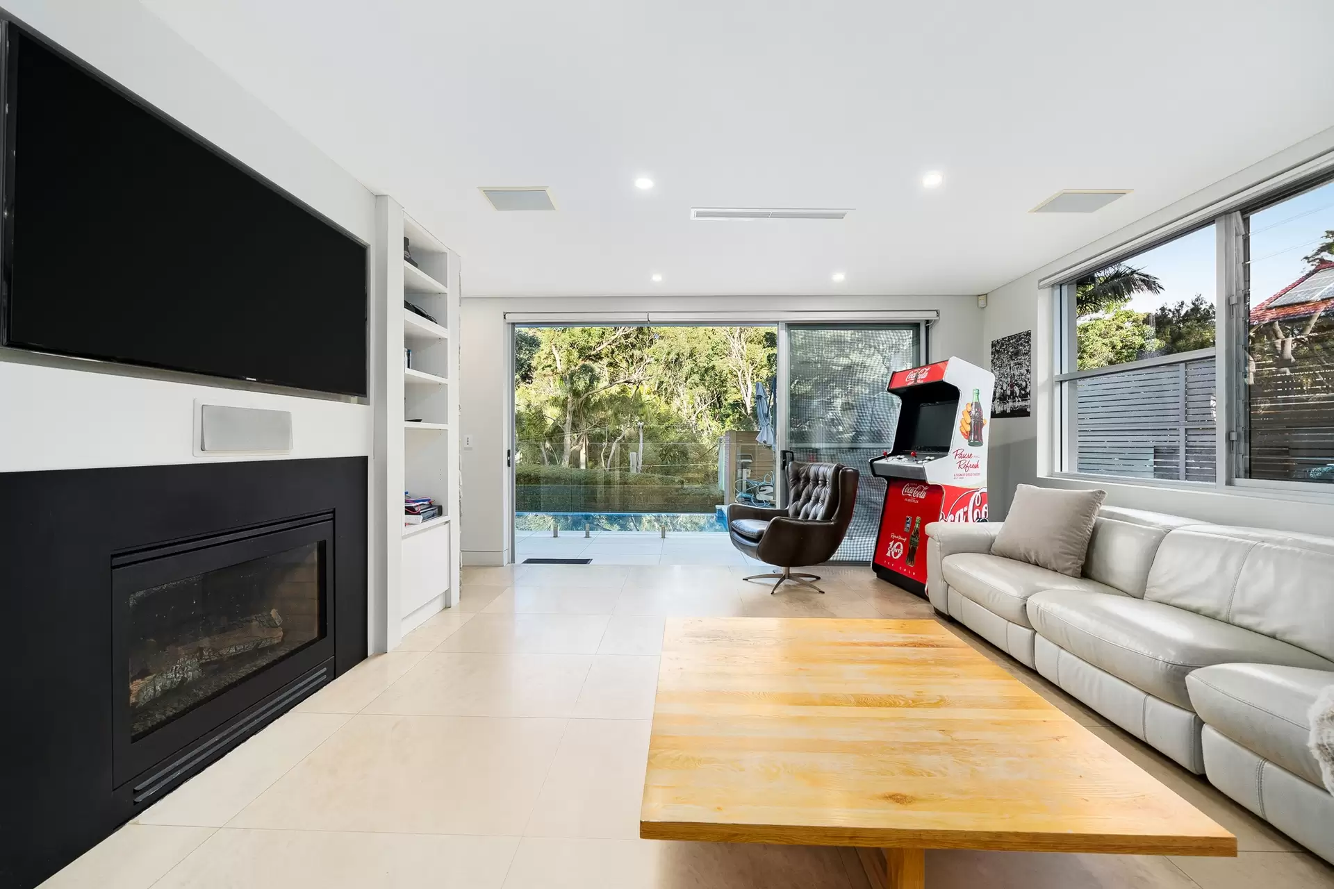 33 Old Ferry Road, Illawong Sold by Richard Matthews Real Estate - image 11