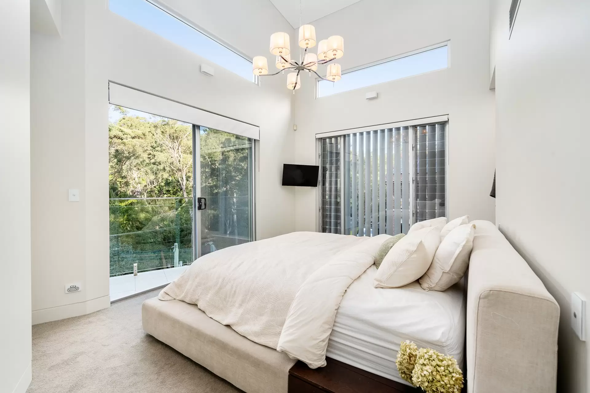 33 Old Ferry Road, Illawong Sold by Richard Matthews Real Estate - image 8