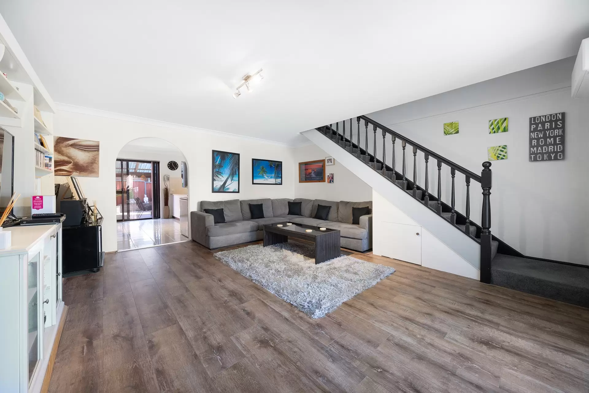 5/184  Birdwood Road, Georges Hall Sold by Richard Matthews Real Estate - image 1