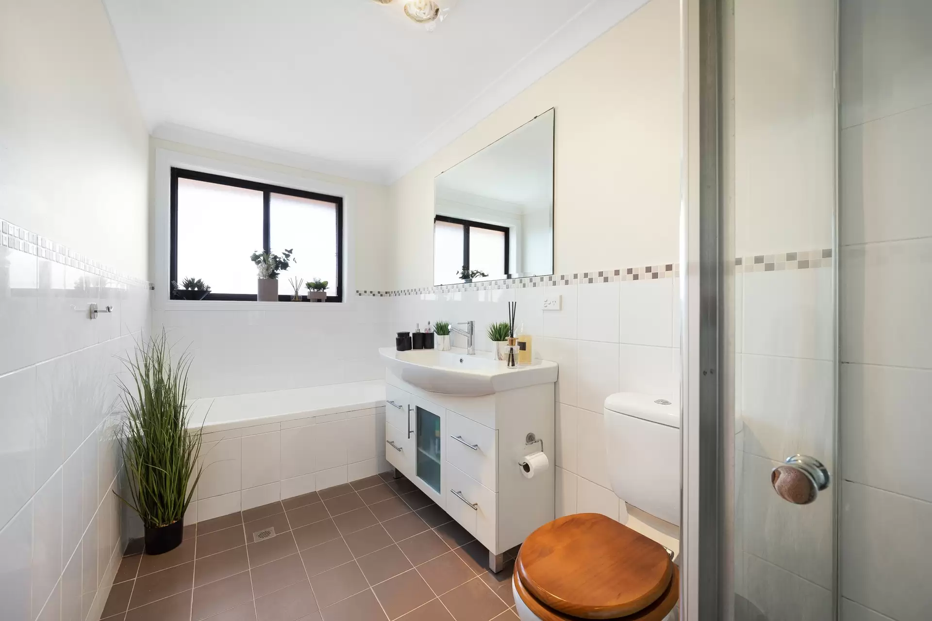 5/184  Birdwood Road, Georges Hall Sold by Richard Matthews Real Estate - image 5