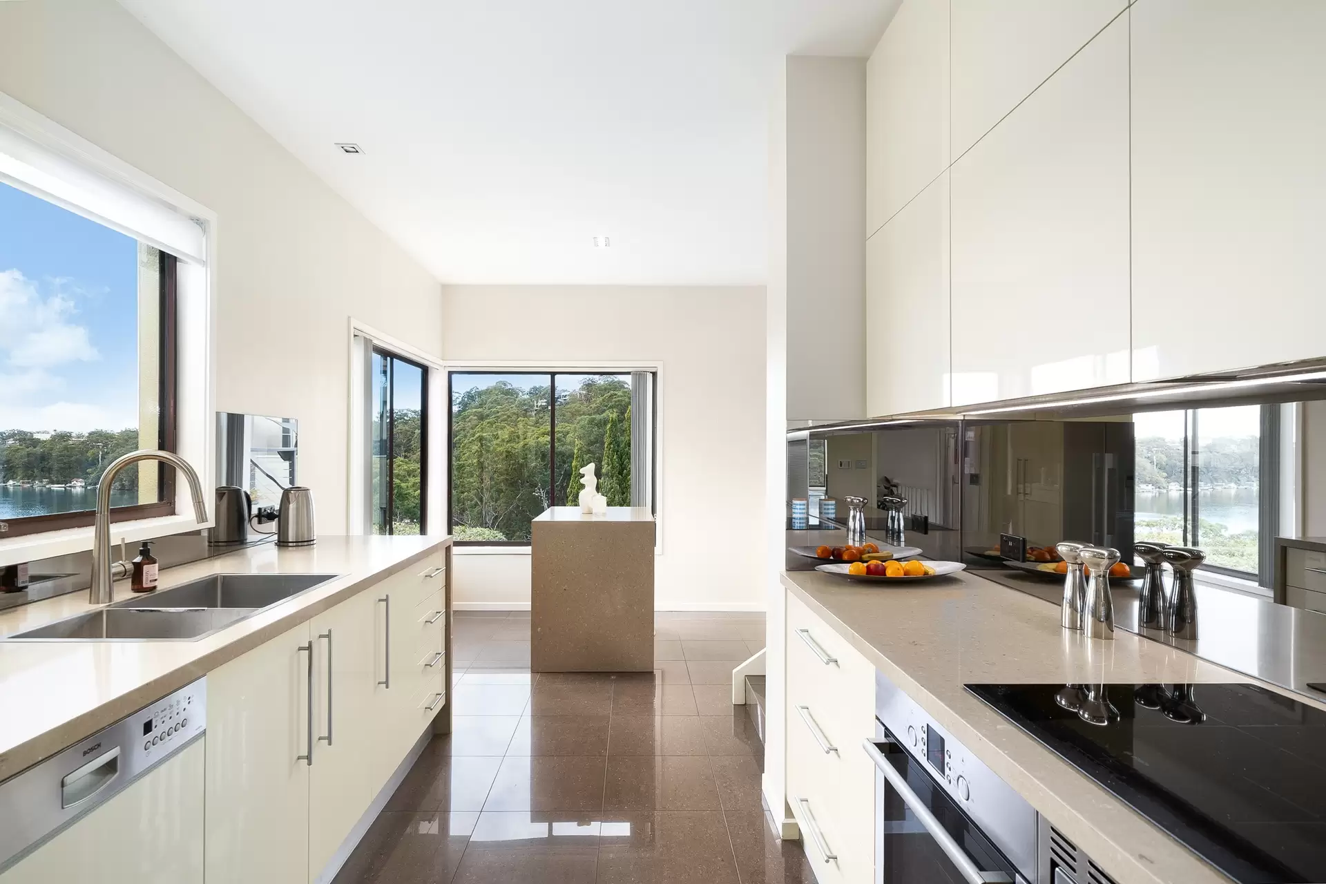 205 Fowler Road, Illawong Sold by Richard Matthews Real Estate - image 8
