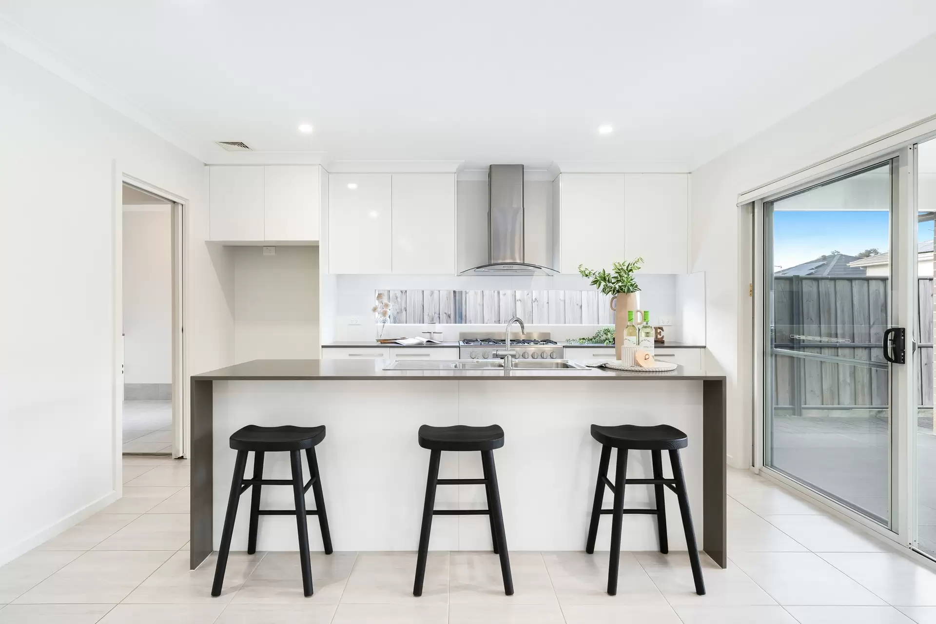 11 Brindle Parkway, Box Hill Sold by Richard Matthews Real Estate - image 5