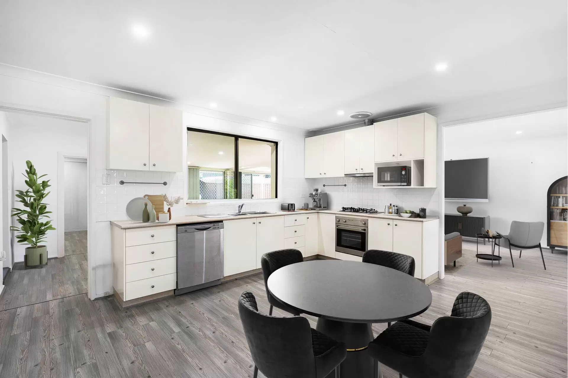51 Jacaranda Drive, Georges Hall Sold by Richard Matthews Real Estate - image 5
