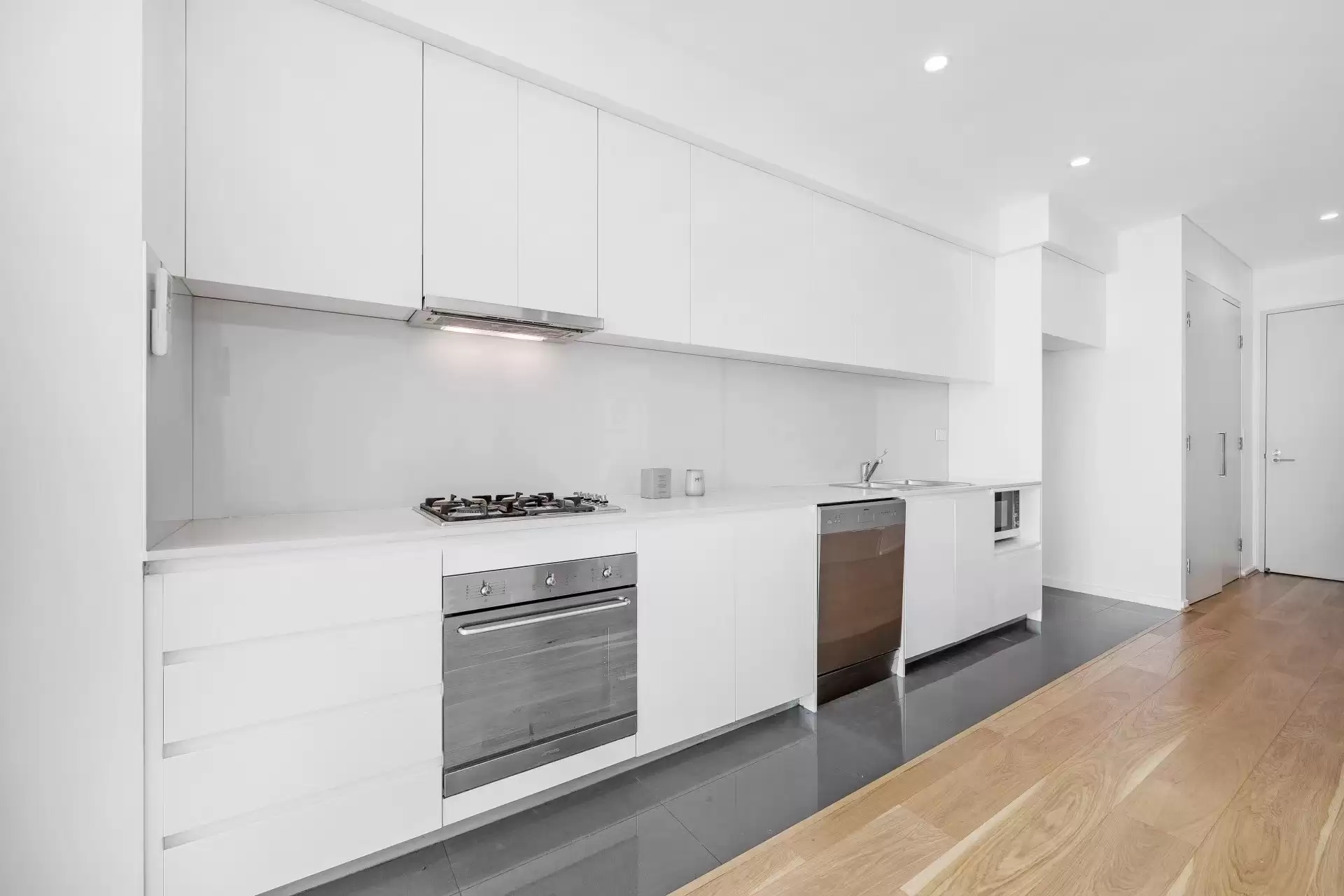 210/8 Parramatta Road, Strathfield Leased by Richard Matthews Real Estate - image 6