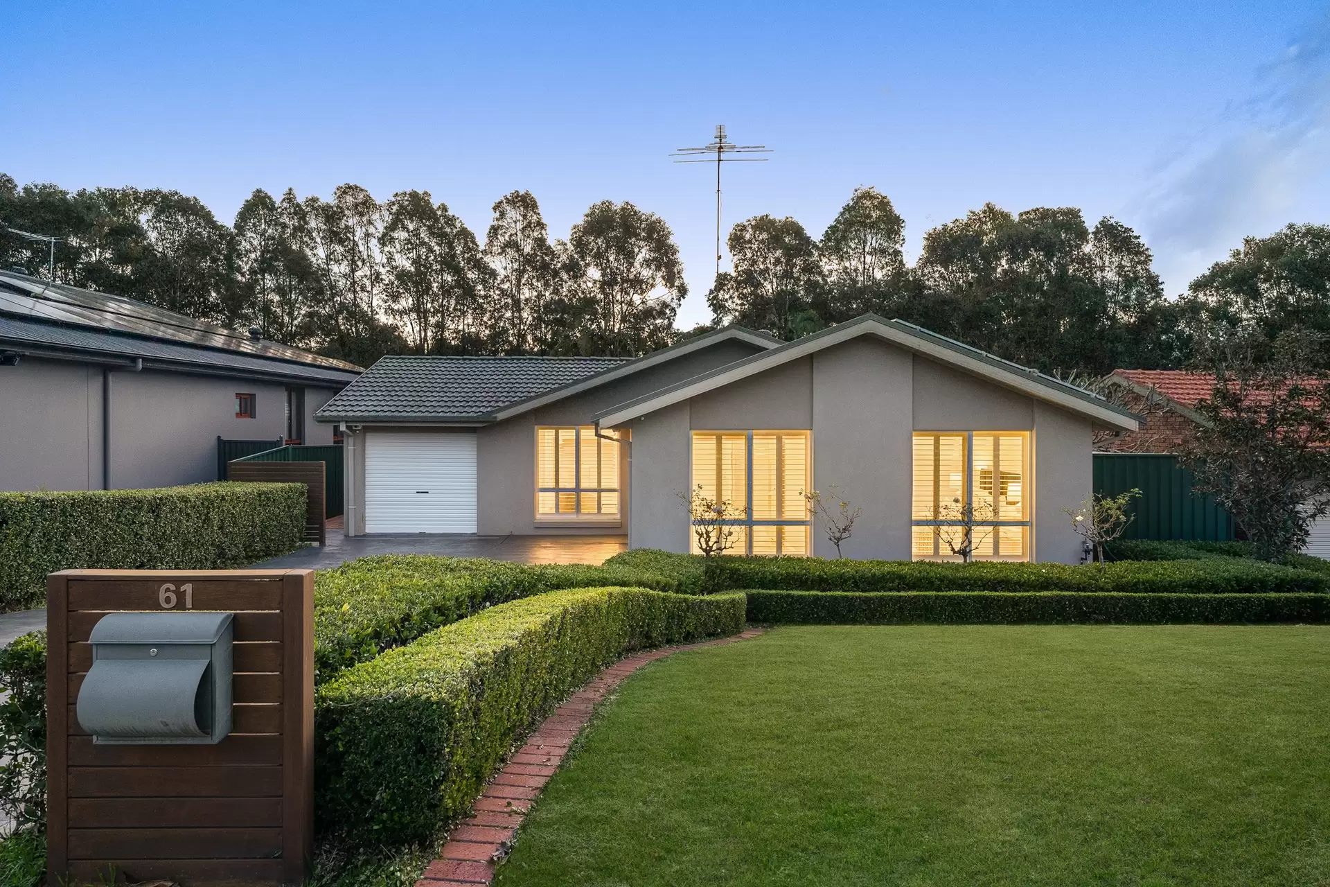 61 Sampson Crescent, Acacia Gardens Sold by Richard Matthews Real Estate - image 1