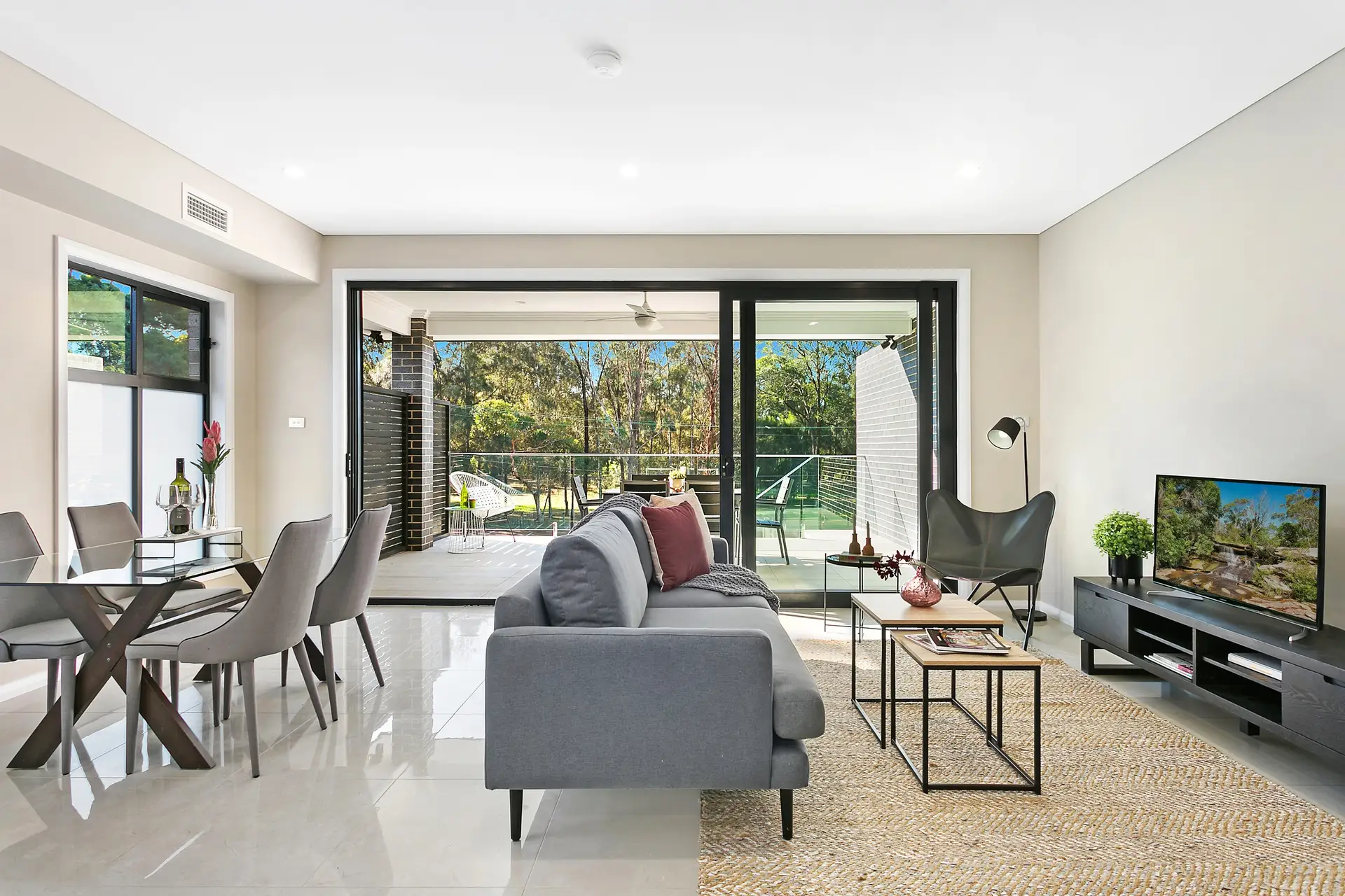 59 Beatty Parade, Georges Hall Sold by Richard Matthews Real Estate - image 5