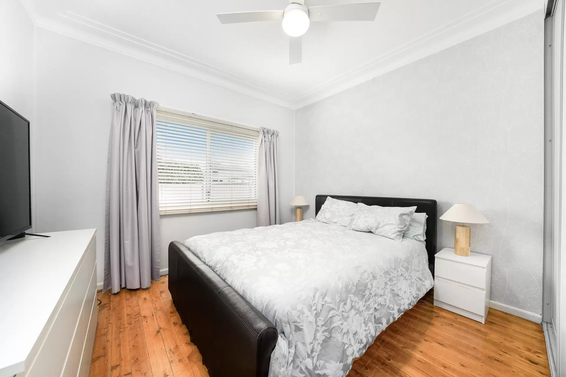 56 Rutherford Street, Blacktown Sold by Richard Matthews Real Estate - image 5