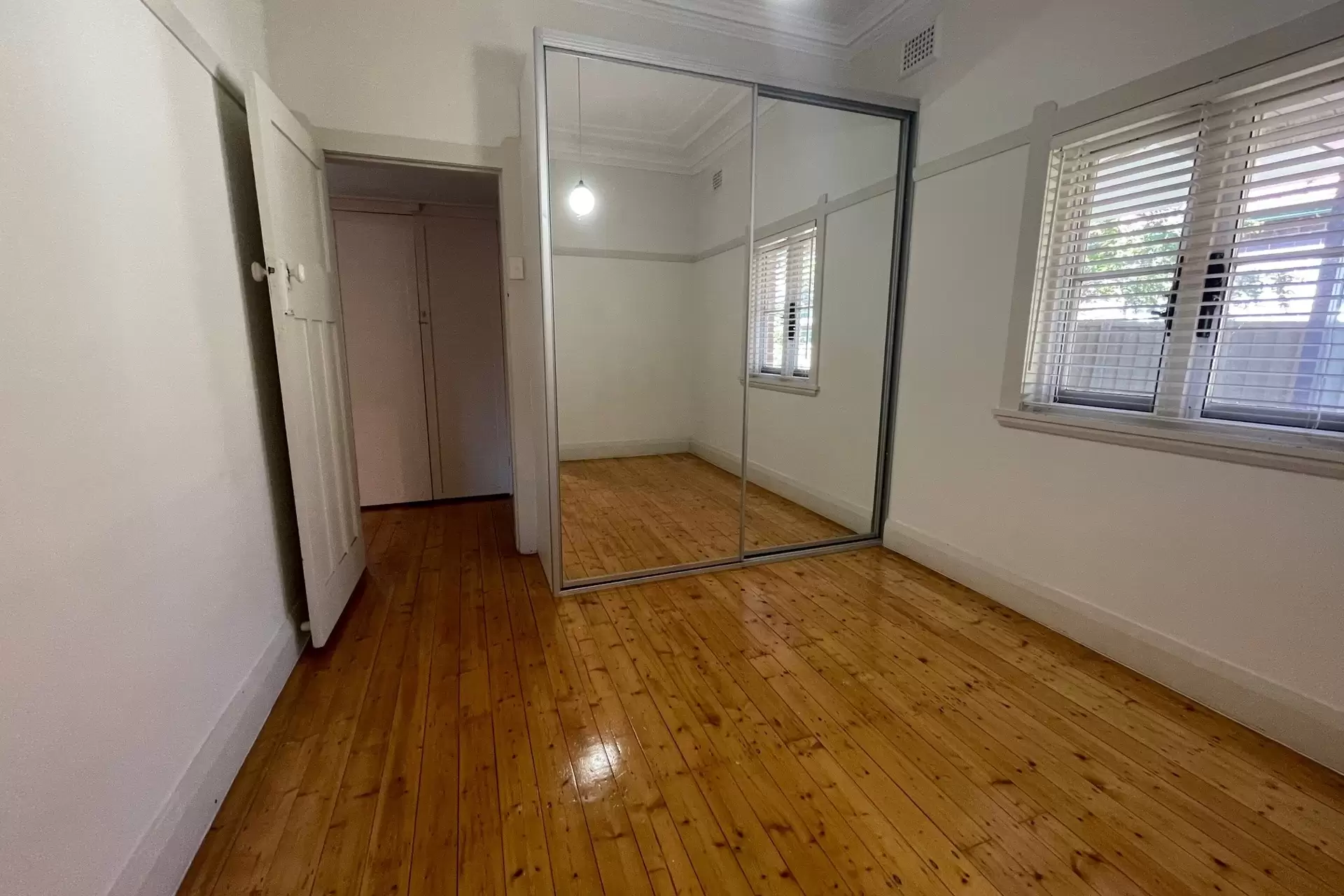 48 George Street, North Strathfield Leased by Richard Matthews Real Estate - image 5