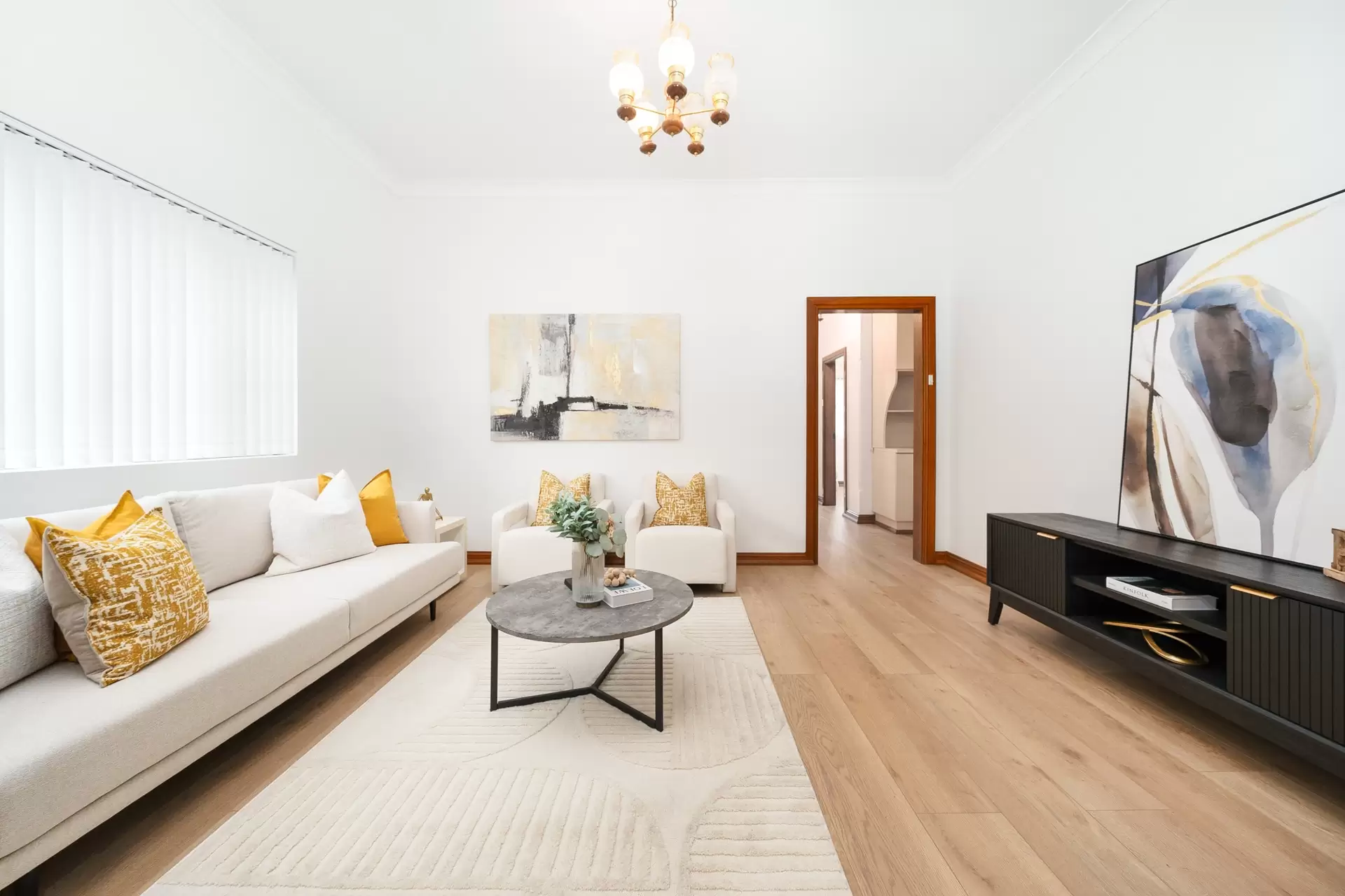 39 Cheltenham Road, Croydon Sold by Richard Matthews Real Estate - image 2