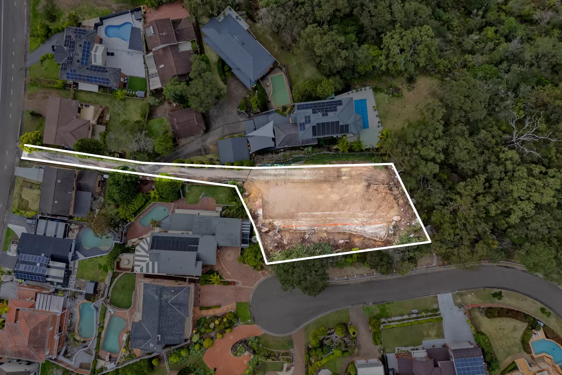 9 Gascoyne Place, Illawong Sold by Richard Matthews Real Estate - image 1