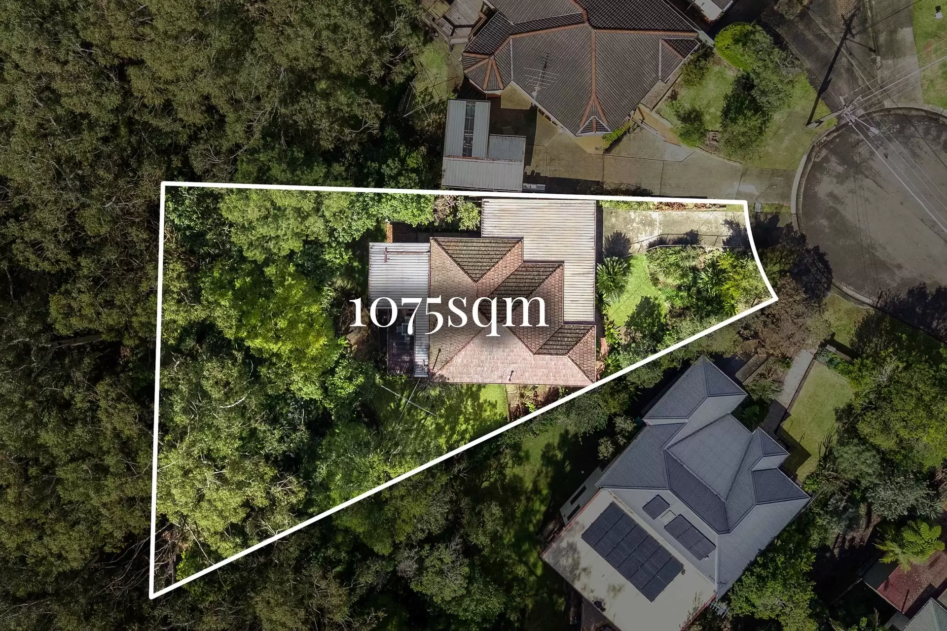 3 Carter Crescent, Gymea Bay Sold by Richard Matthews Real Estate - image 3