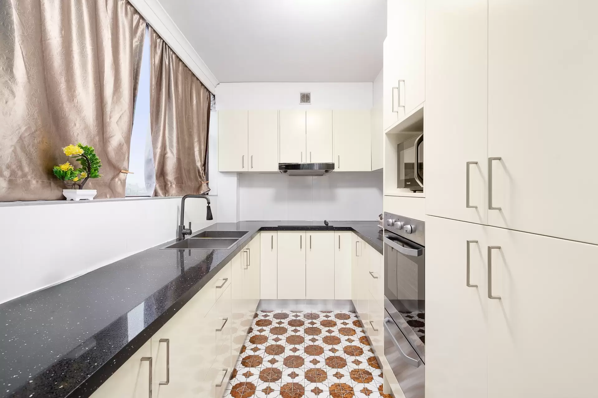 2b/292 Liverpool Road, Enfield Sold by Richard Matthews Real Estate - image 3