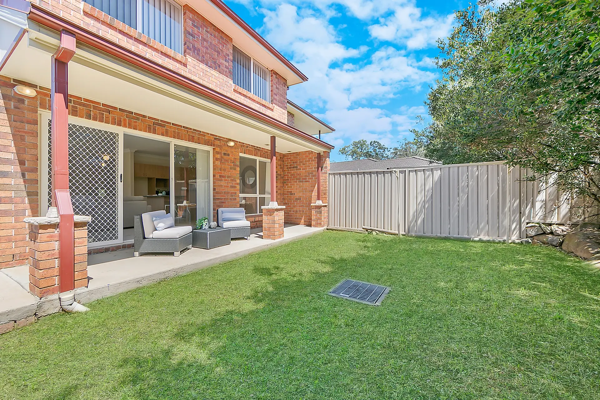 30A Fullerton Circuit, St Helens Park Sold by Richard Matthews Real Estate - image 1