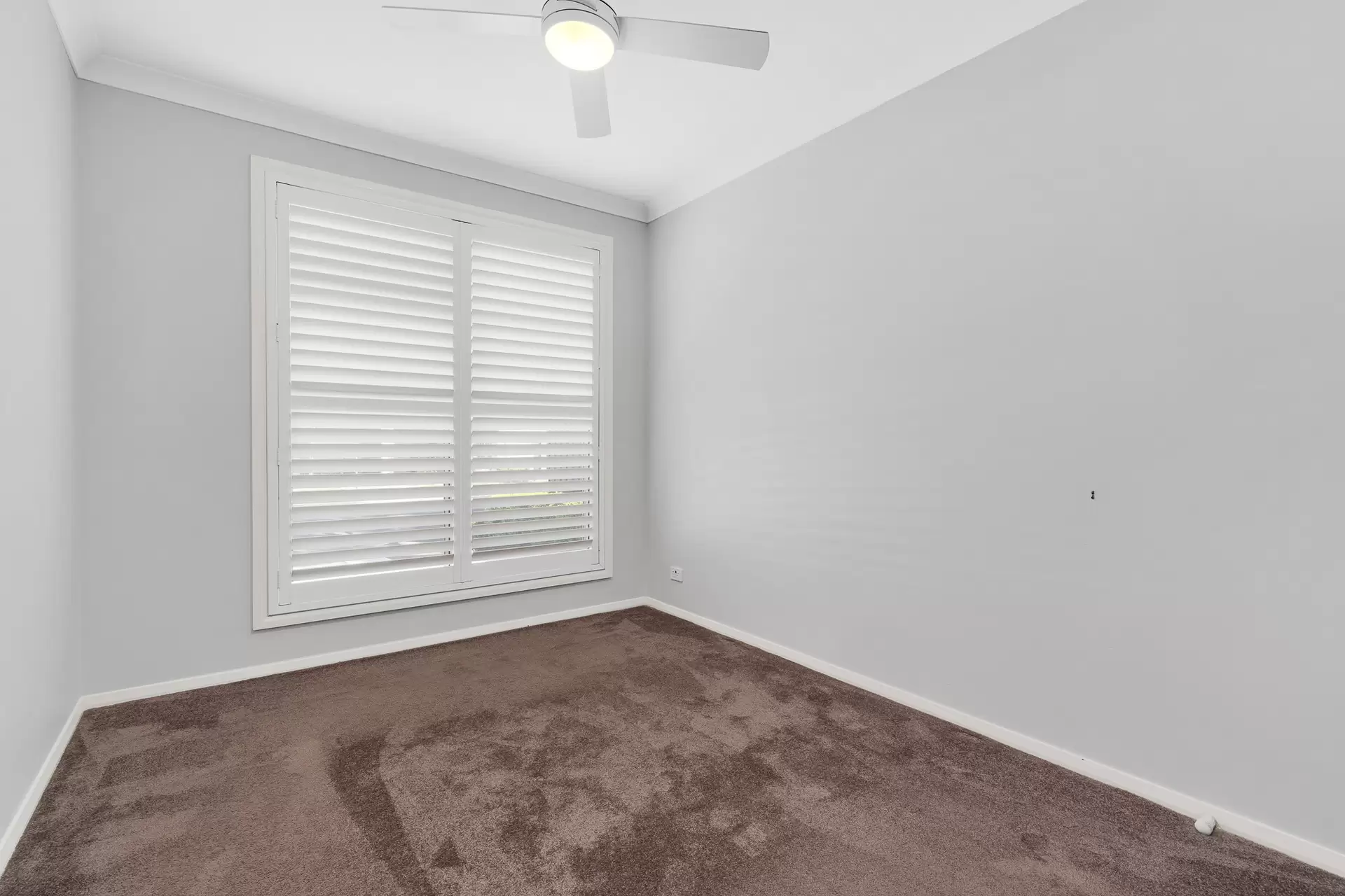 76 Bardia Parade, Holsworthy Leased by Richard Matthews Real Estate - image 8