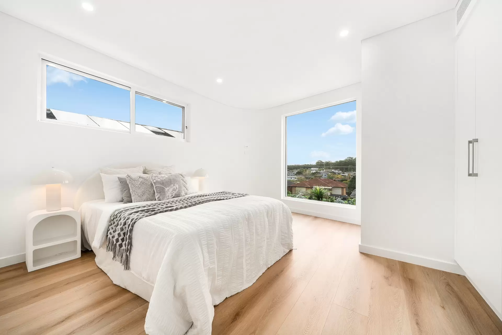 29a Oak Drive, Georges Hall Sold by Richard Matthews Real Estate - image 7