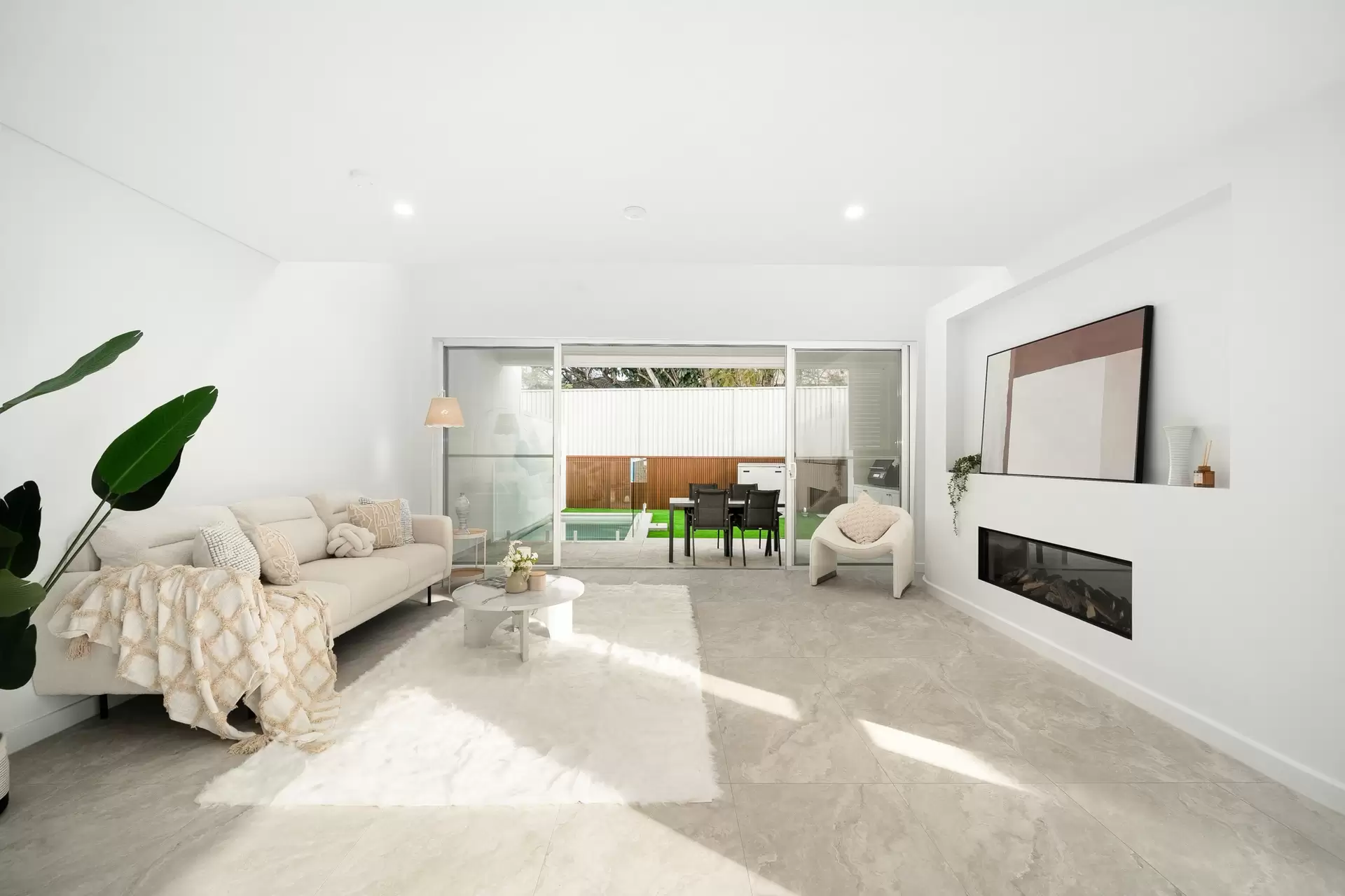 29a Oak Drive, Georges Hall Sold by Richard Matthews Real Estate - image 2