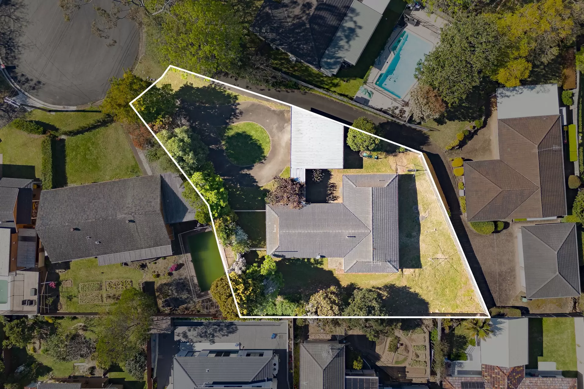 8 Tathra Place, Castle Hill Sold by Richard Matthews Real Estate - image 1