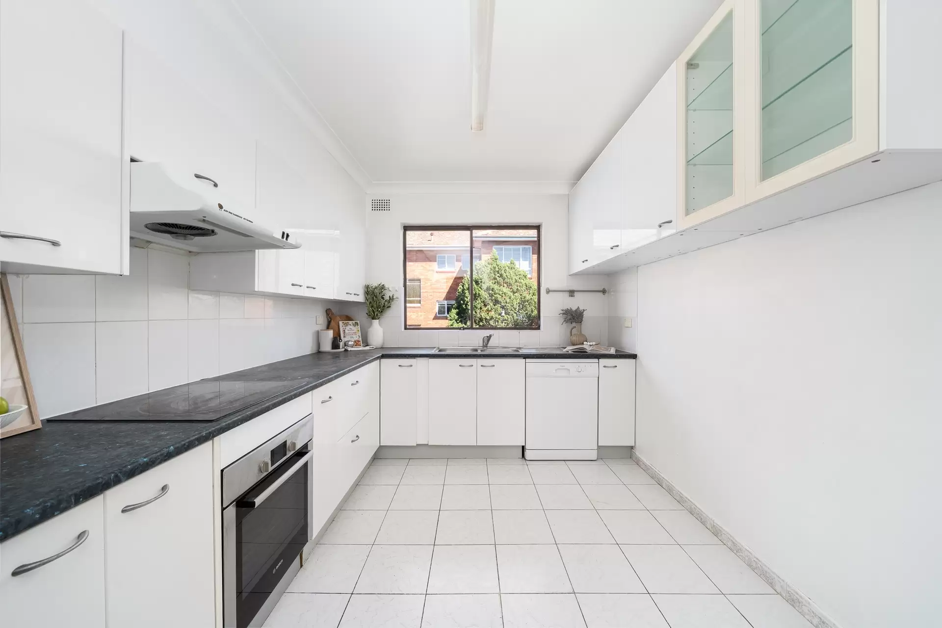 6/74-76 Milton Street, Ashfield Sold by Richard Matthews Real Estate - image 2
