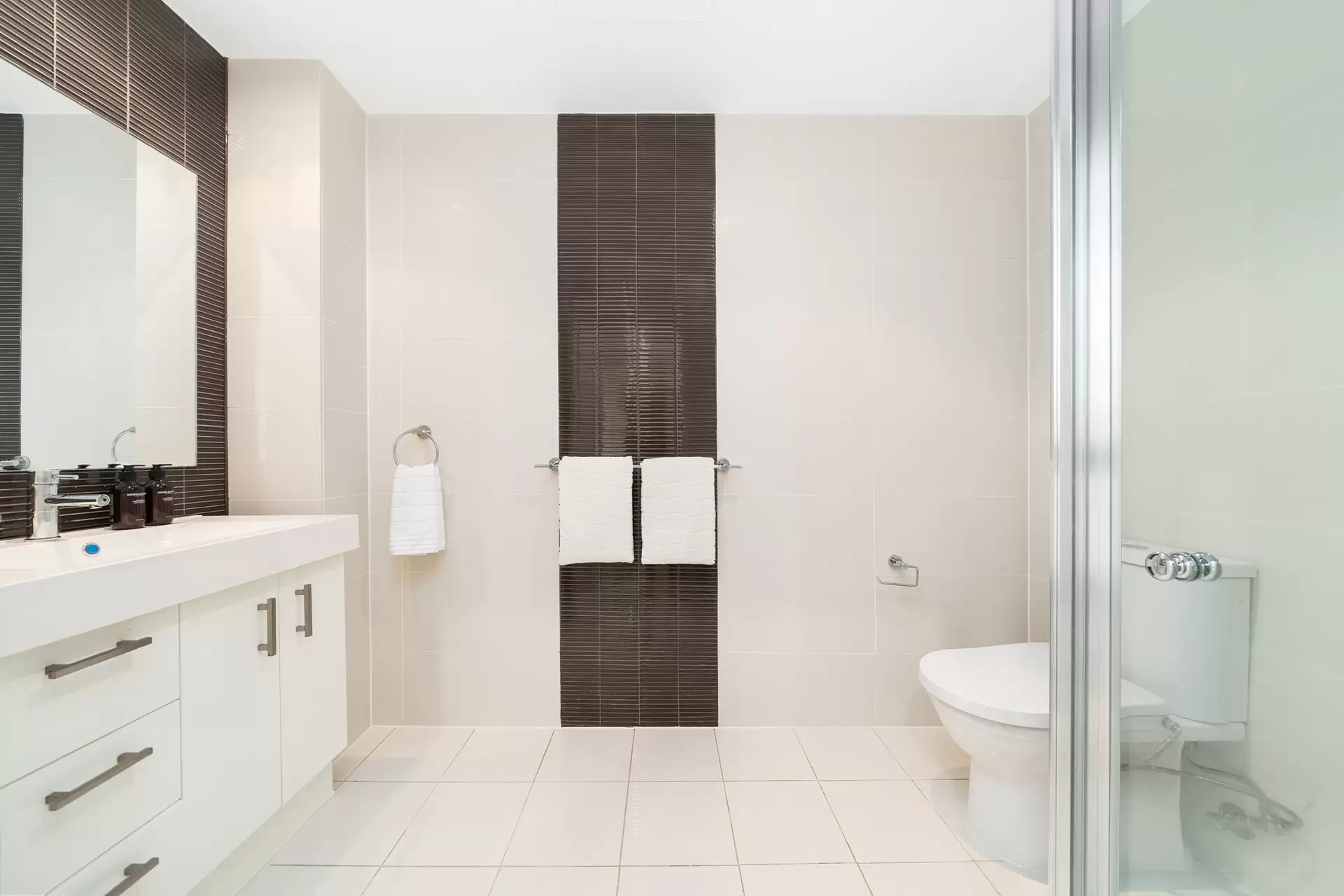 6/33-39 Cecil Avenue, Castle Hill Sold by Richard Matthews Real Estate - image 7