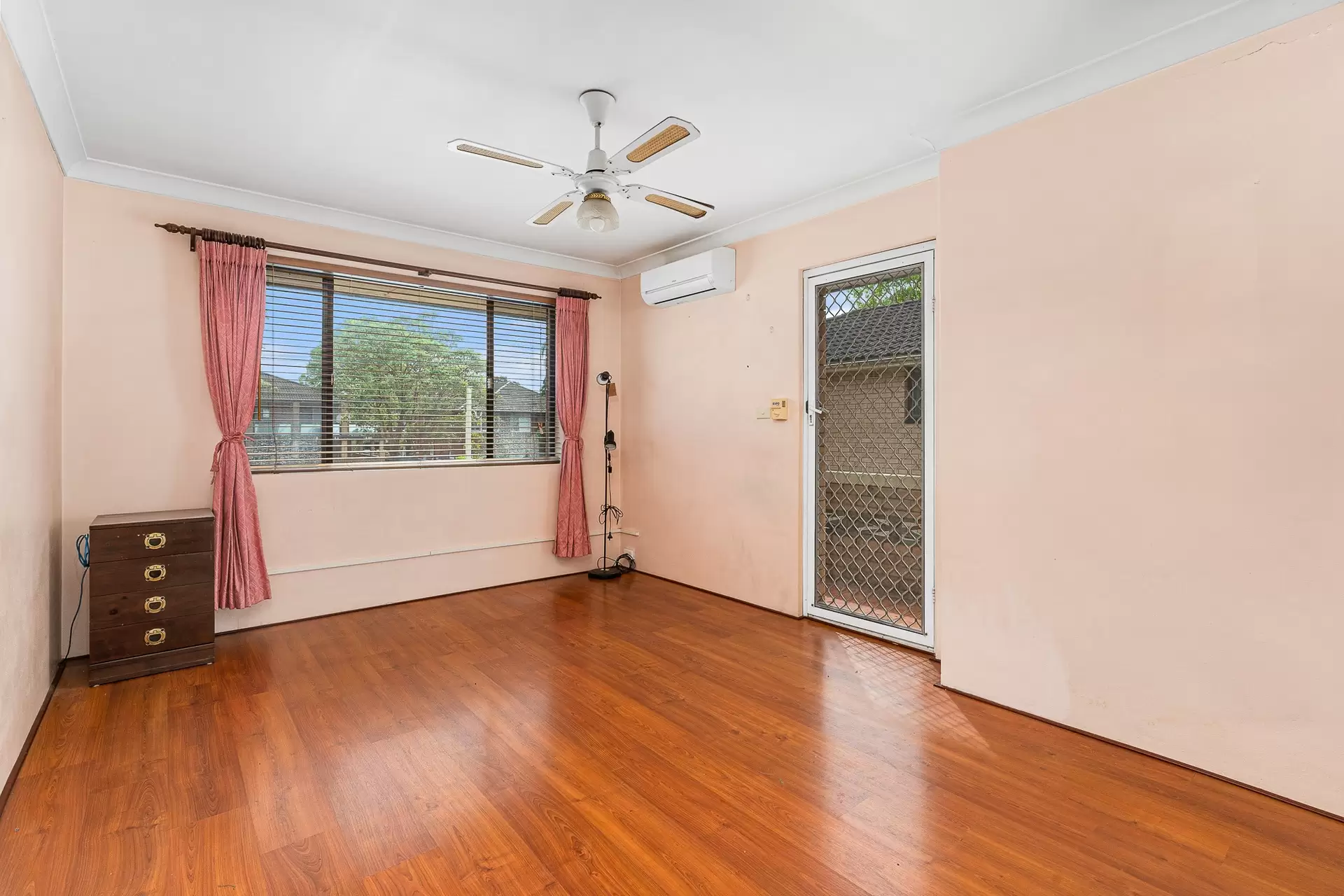 4/25 Sixth Avenue, Campsie Leased by Richard Matthews Real Estate - image 2