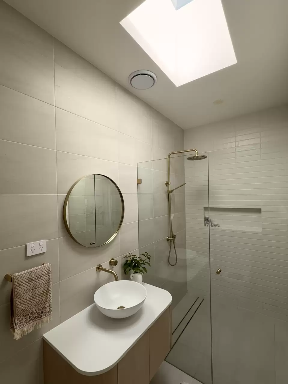 10A Yvonne Crescent, Georges Hall Leased by Richard Matthews Real Estate - image 15