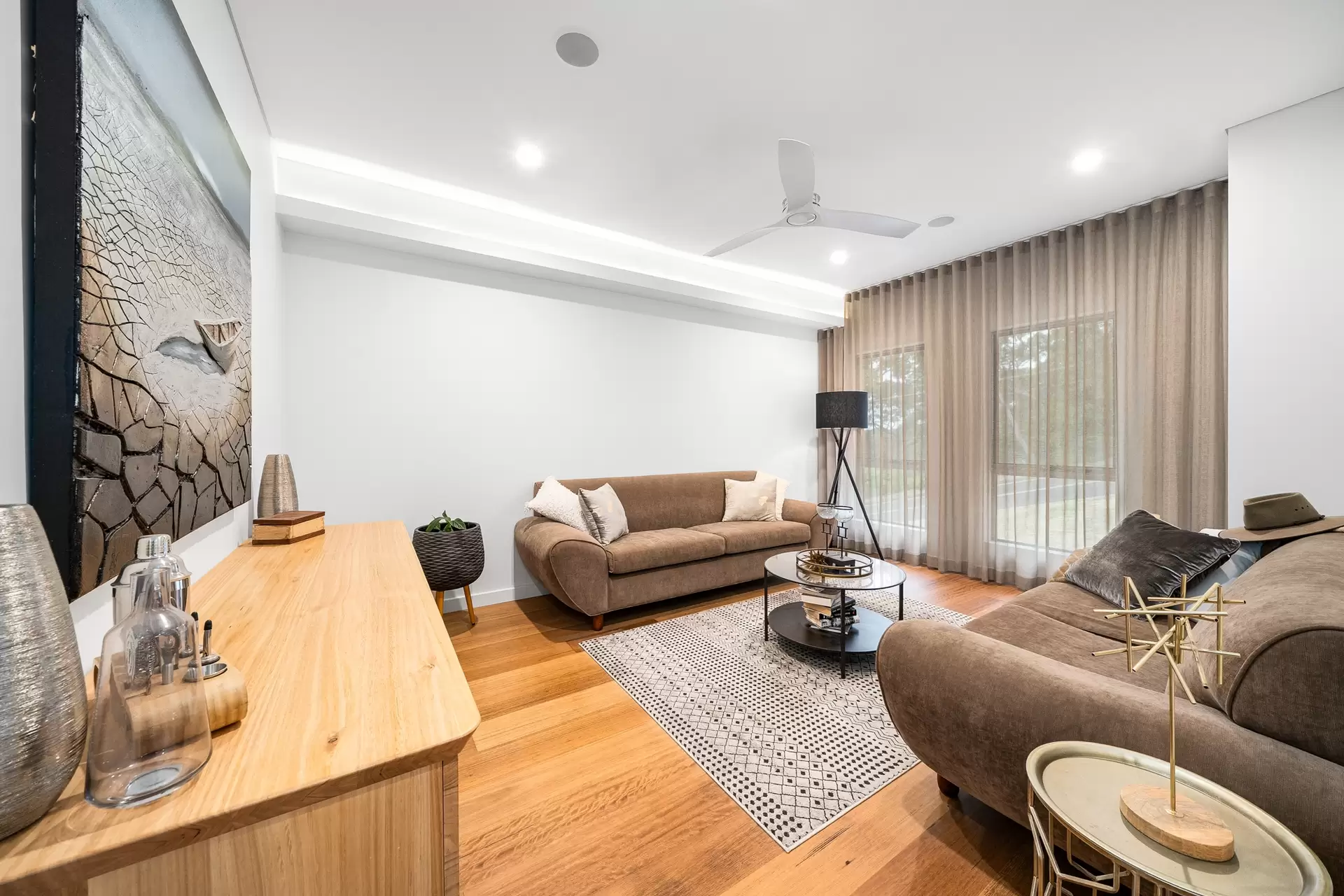 101 Fowler Road, Illawong Sold by Richard Matthews Real Estate - image 12