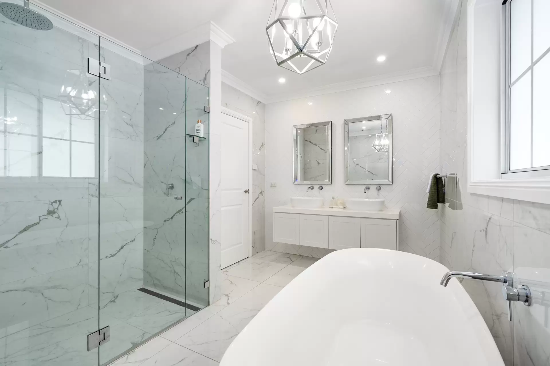 12 Balmoral Crescent, Georges Hall Sold by Richard Matthews Real Estate - image 11