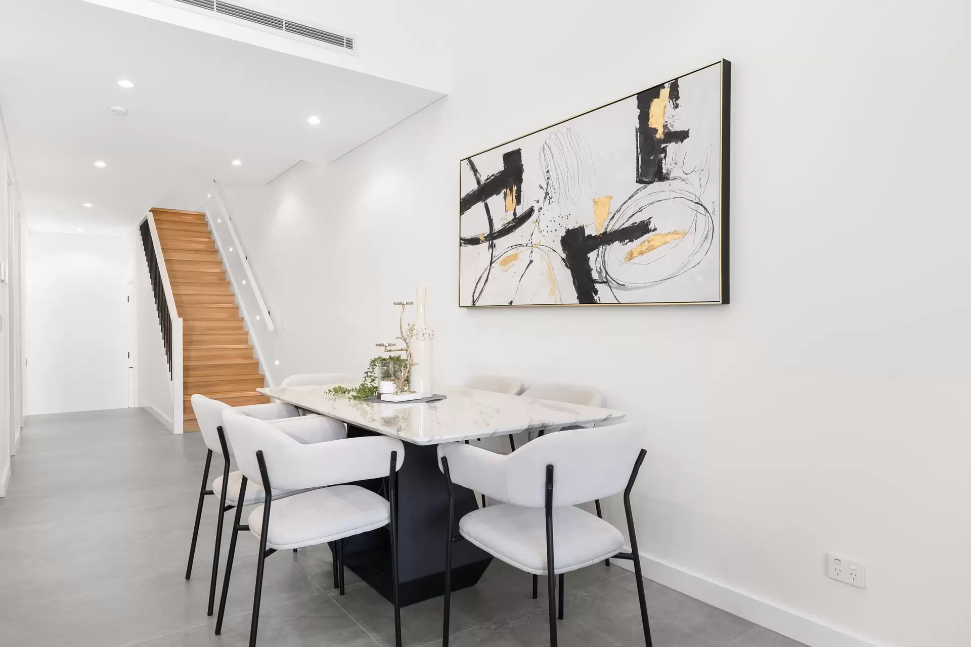 30 Rowley Road, Guildford Sold by Richard Matthews Real Estate - image 4