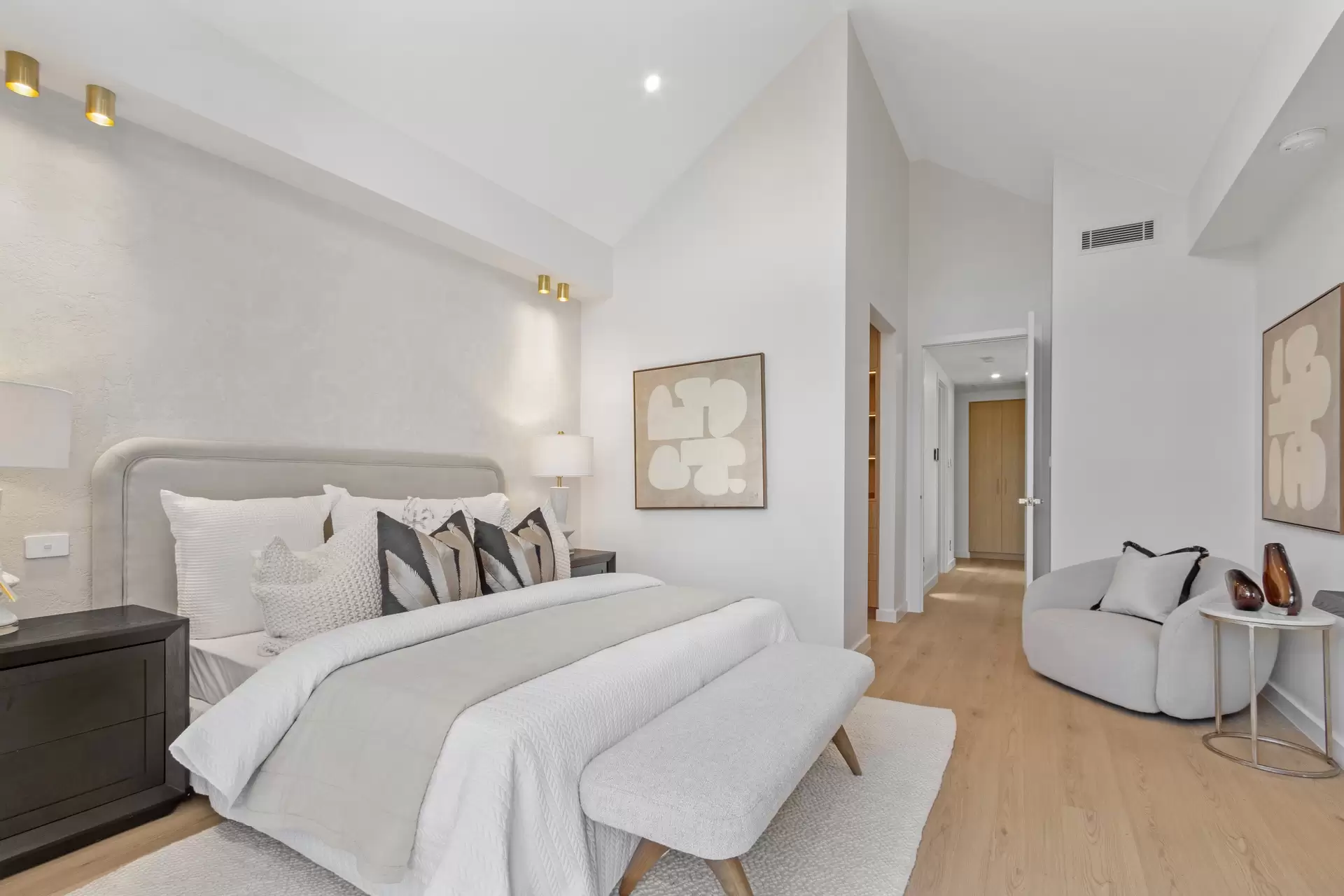 5B Allena Close, Georges Hall Sold by Richard Matthews Real Estate - image 12