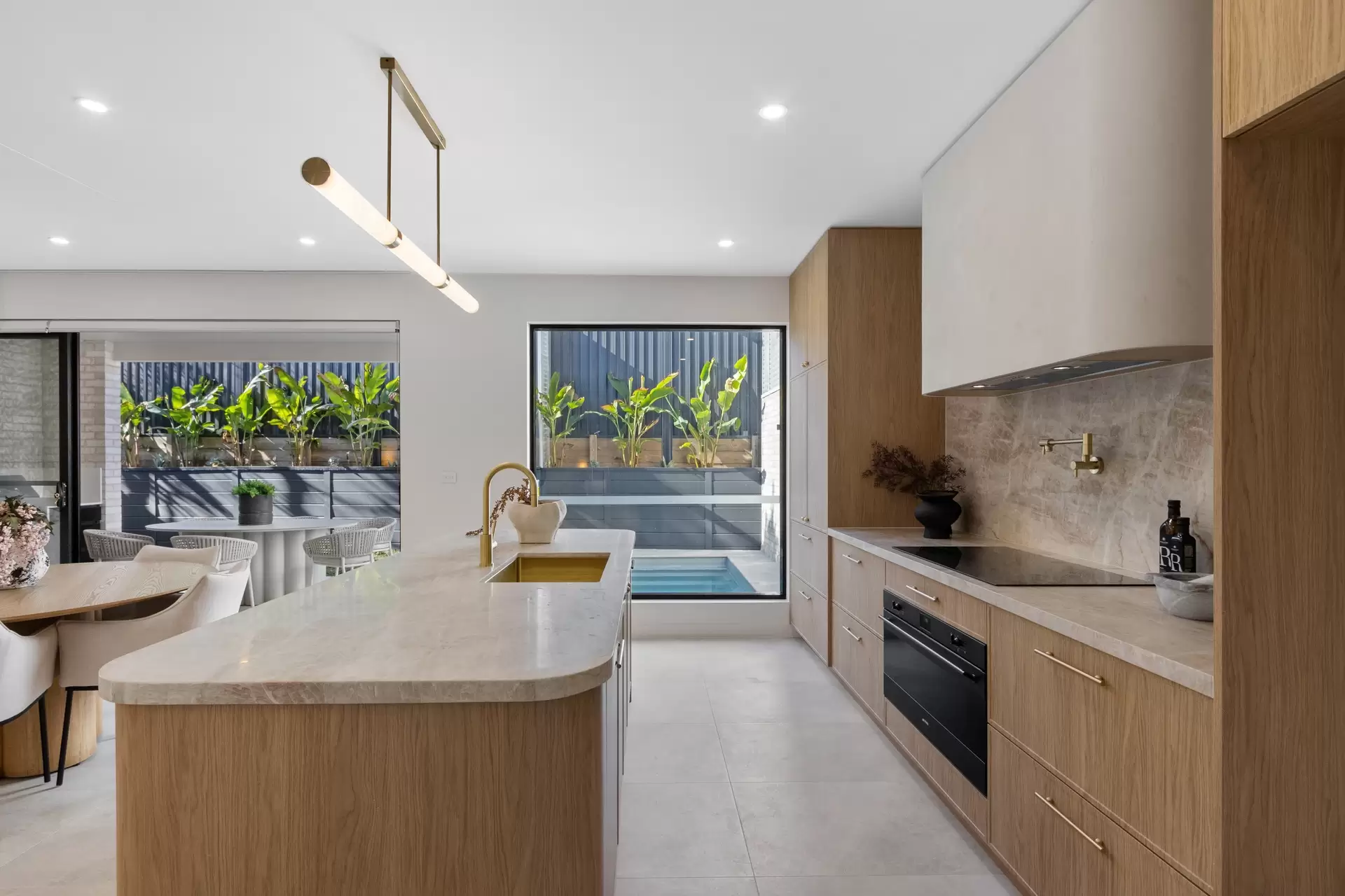 5B Allena Close, Georges Hall Sold by Richard Matthews Real Estate - image 2