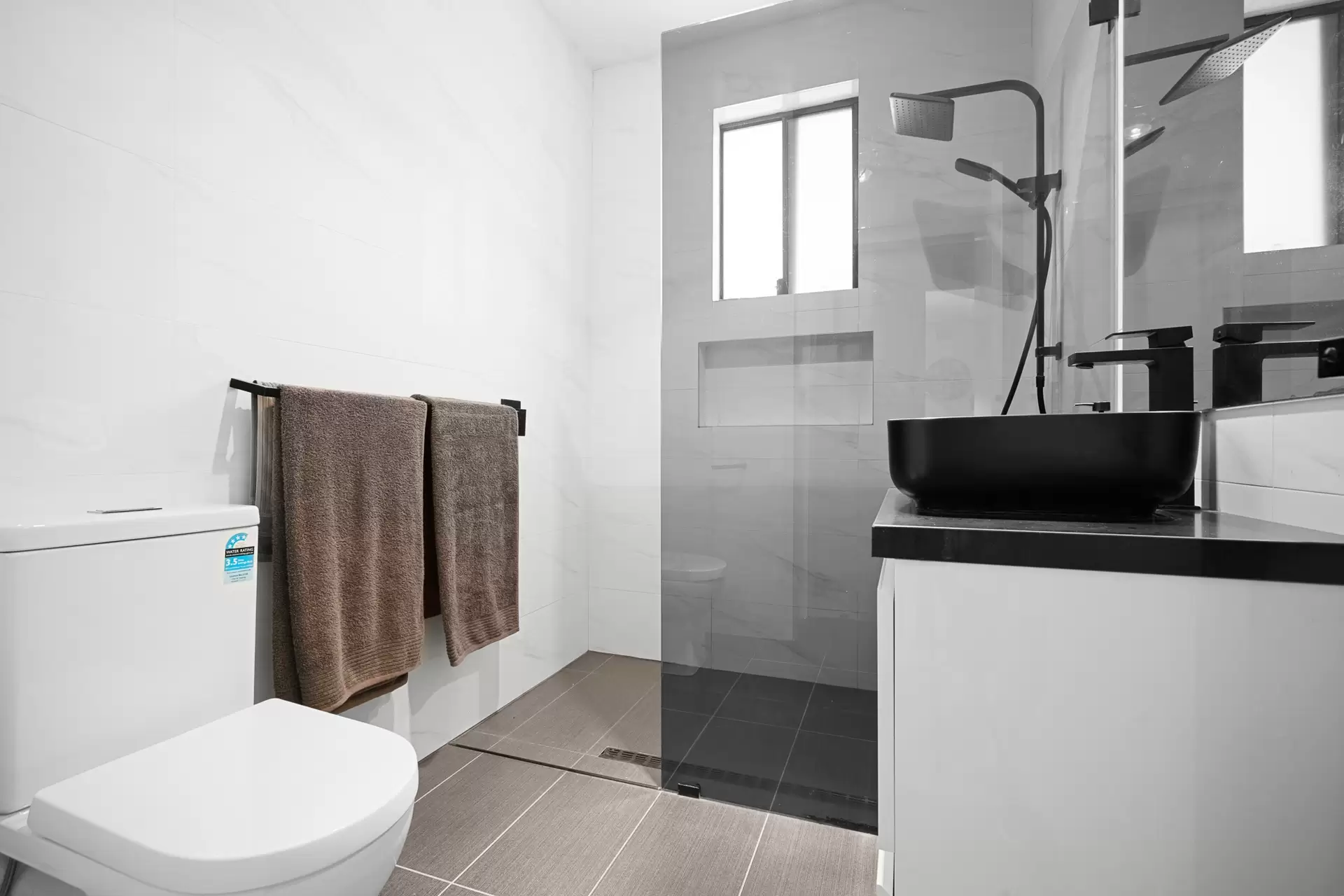 5 Berg Street, Blacktown Sold by Richard Matthews Real Estate - image 10