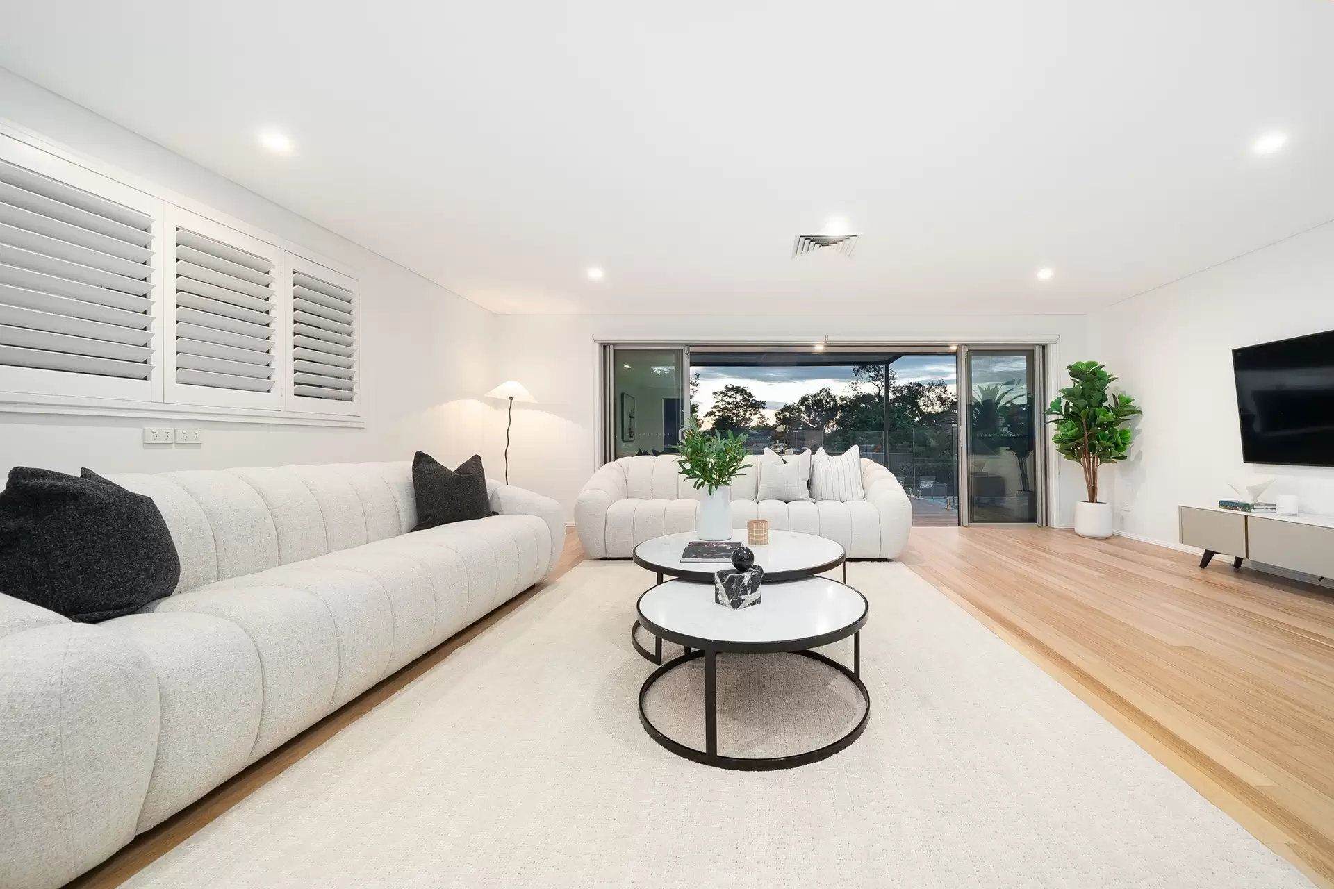 15 Turner Avenue, Baulkham Hills Sold by Richard Matthews Real Estate - image 5