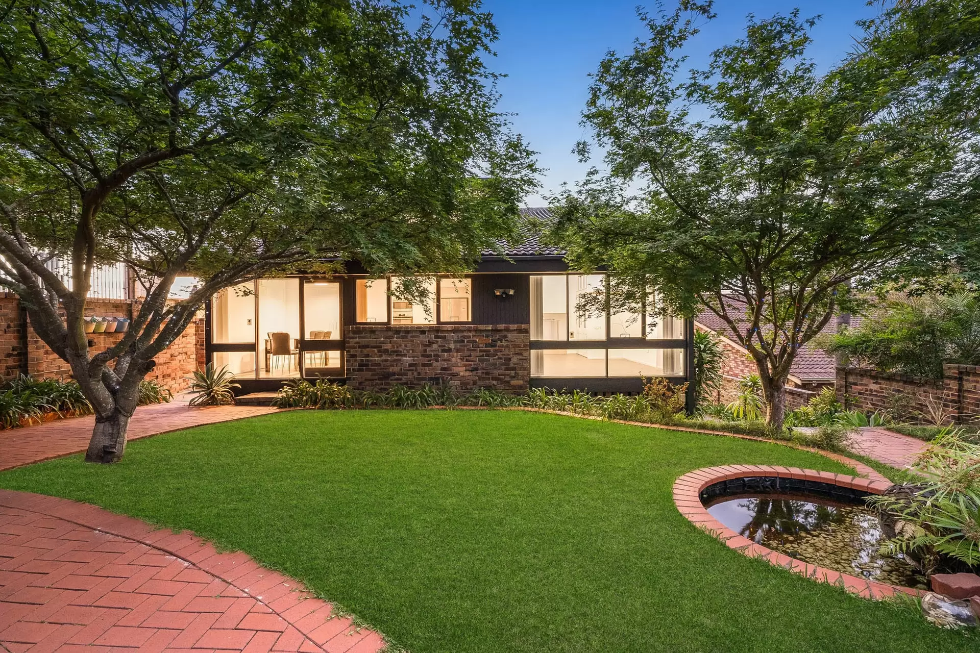 89 Fowler Road, Illawong Sold by Richard Matthews Real Estate - image 7