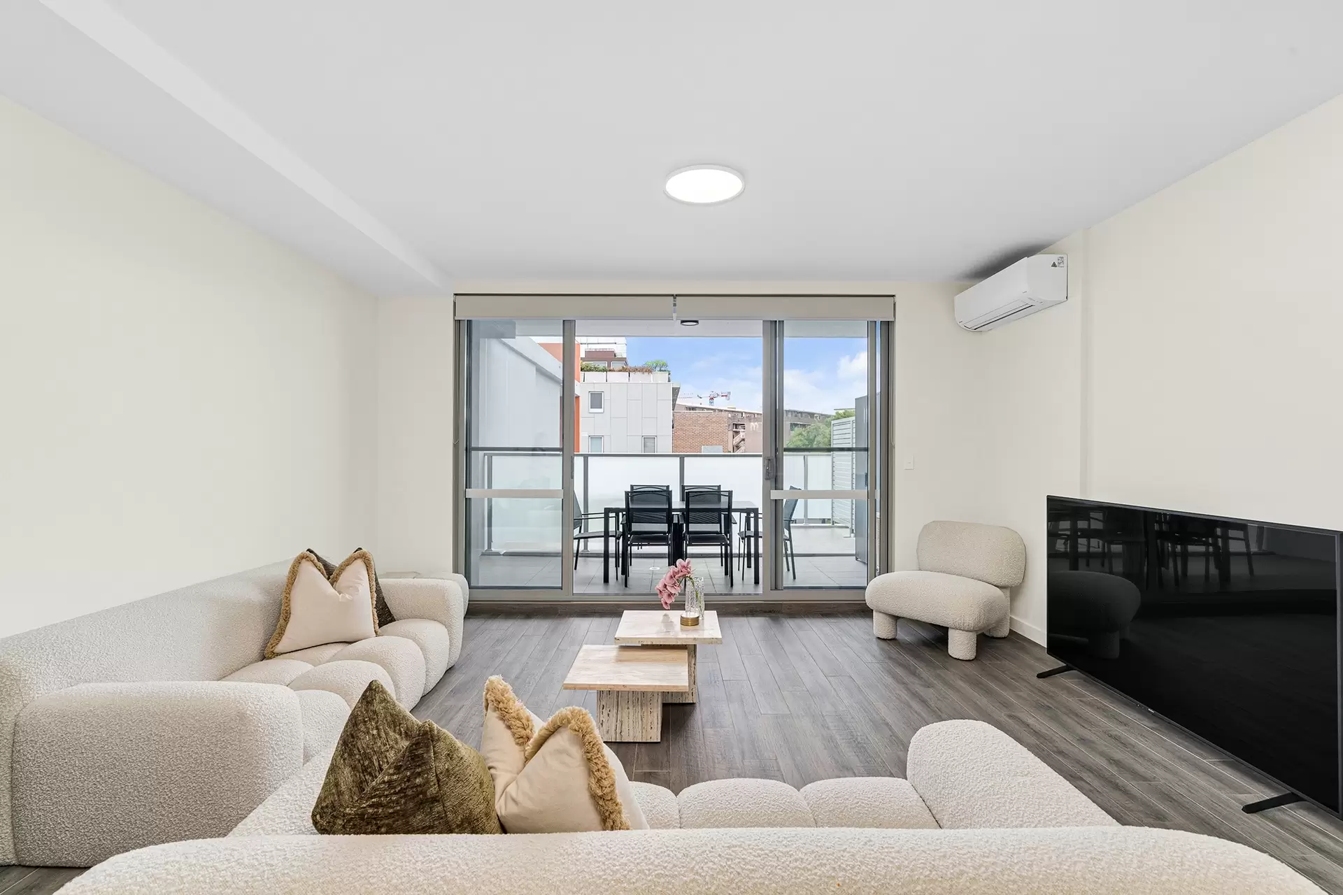 29/22-30 Coronation Parade, Enfield Leased by Richard Matthews Real Estate - image 2