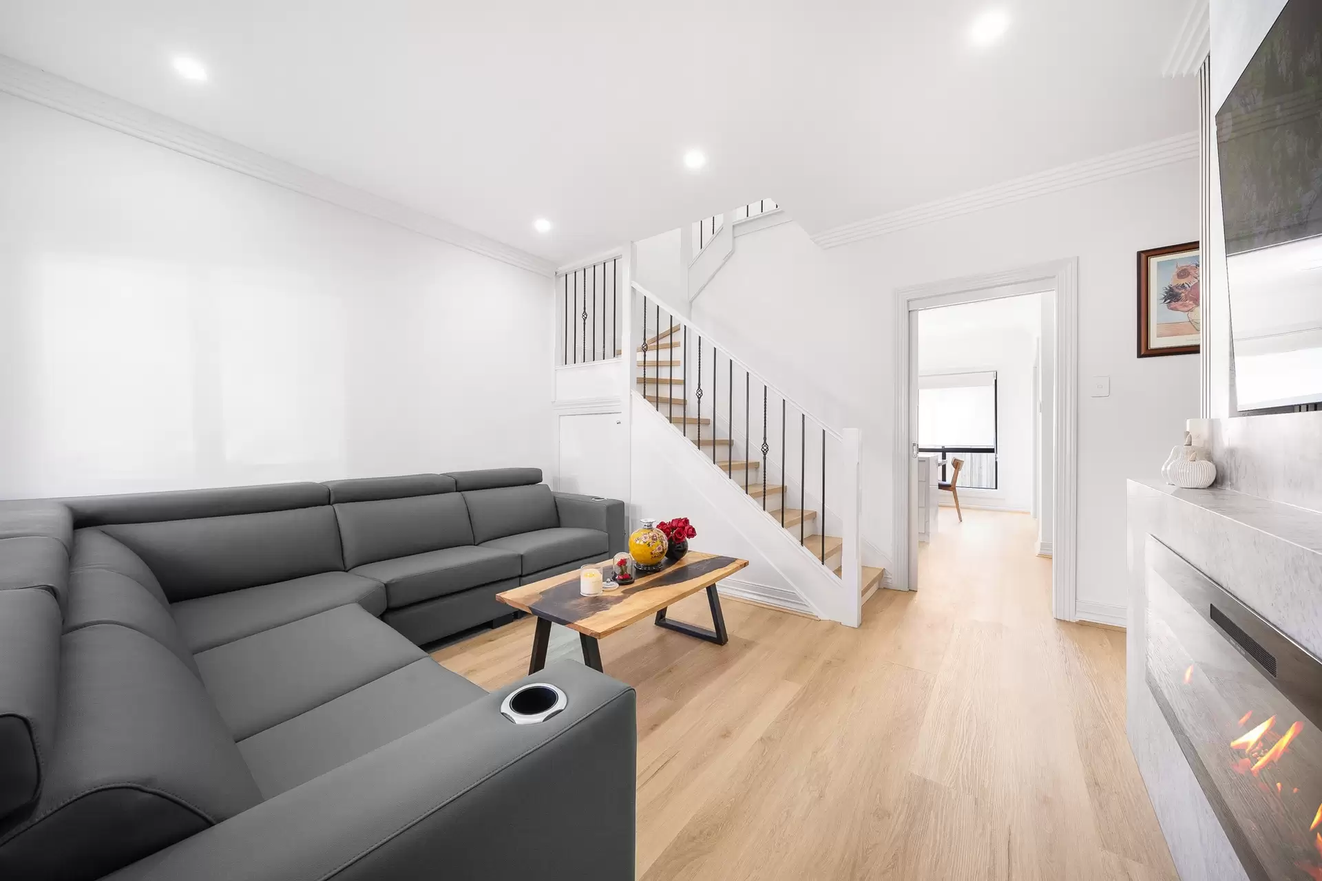 5/15 Hishion Place, Georges Hall Sold by Richard Matthews Real Estate - image 5