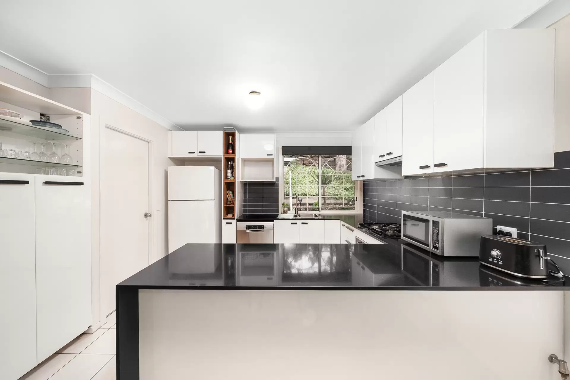 16/220 Boundary Road, Cherrybrook Sold by Richard Matthews Real Estate - image 2