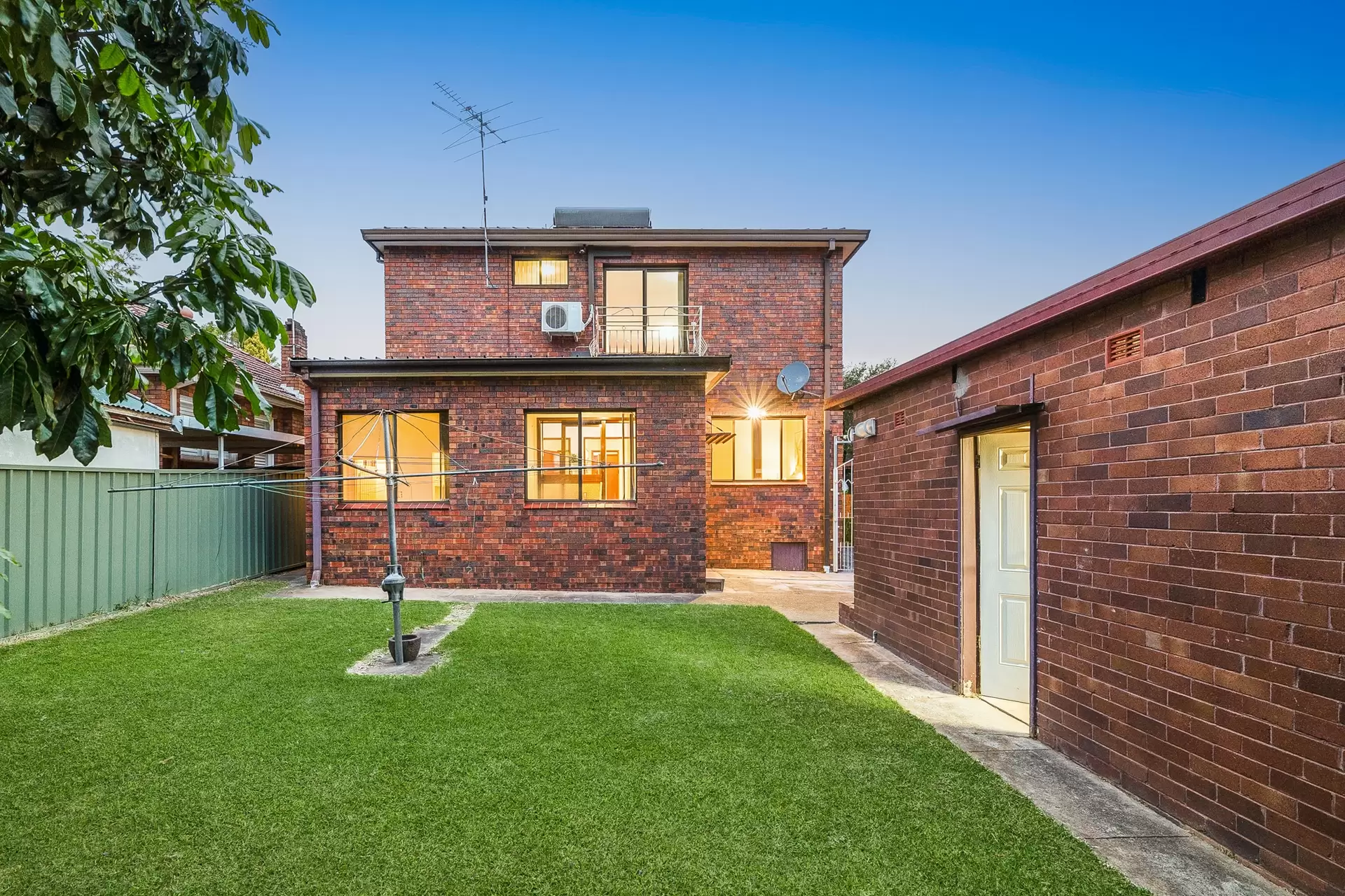36 Chisholm Avenue, Clemton Park Sold by Richard Matthews Real Estate - image 9