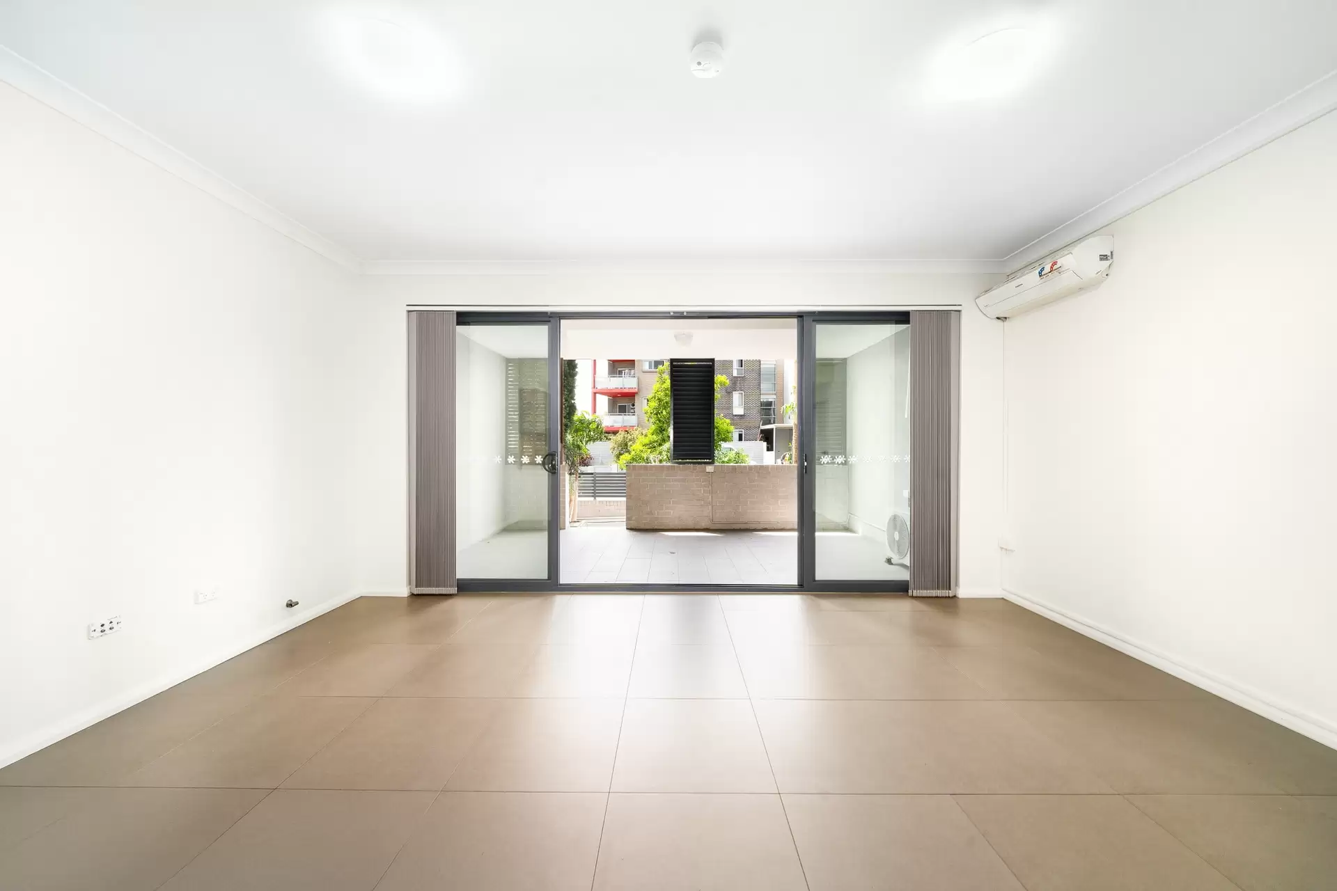 6/278-282 Railway Terrace, Guildford Sold by Richard Matthews Real Estate - image 1