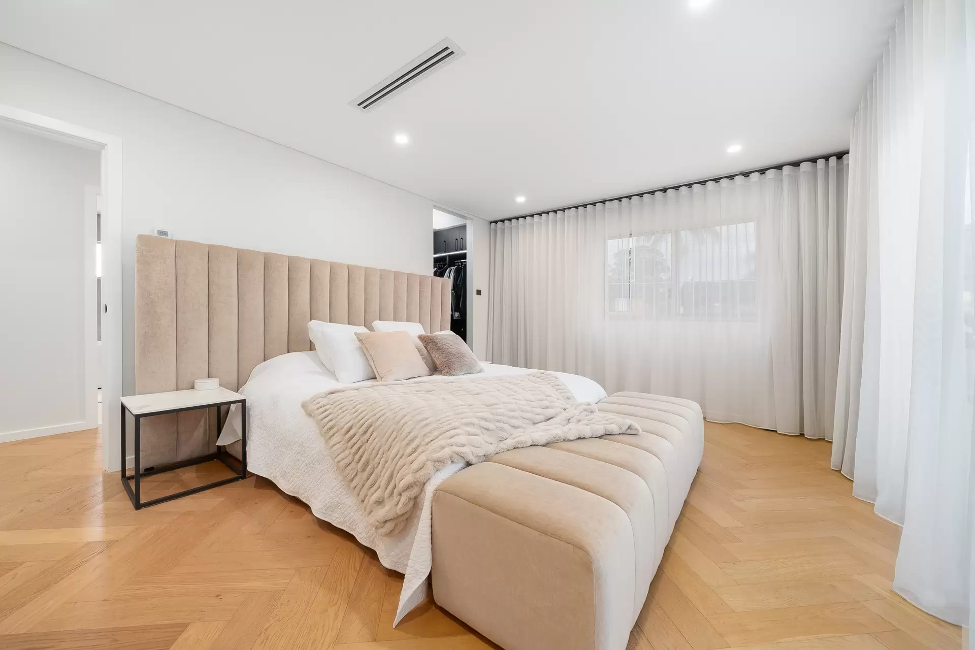 2A Foley Street, Georges Hall Sold by Richard Matthews Real Estate - image 7