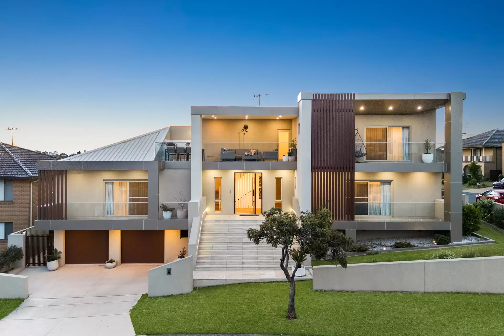 2A Foley Street, Georges Hall Sold by Richard Matthews Real Estate - image 1