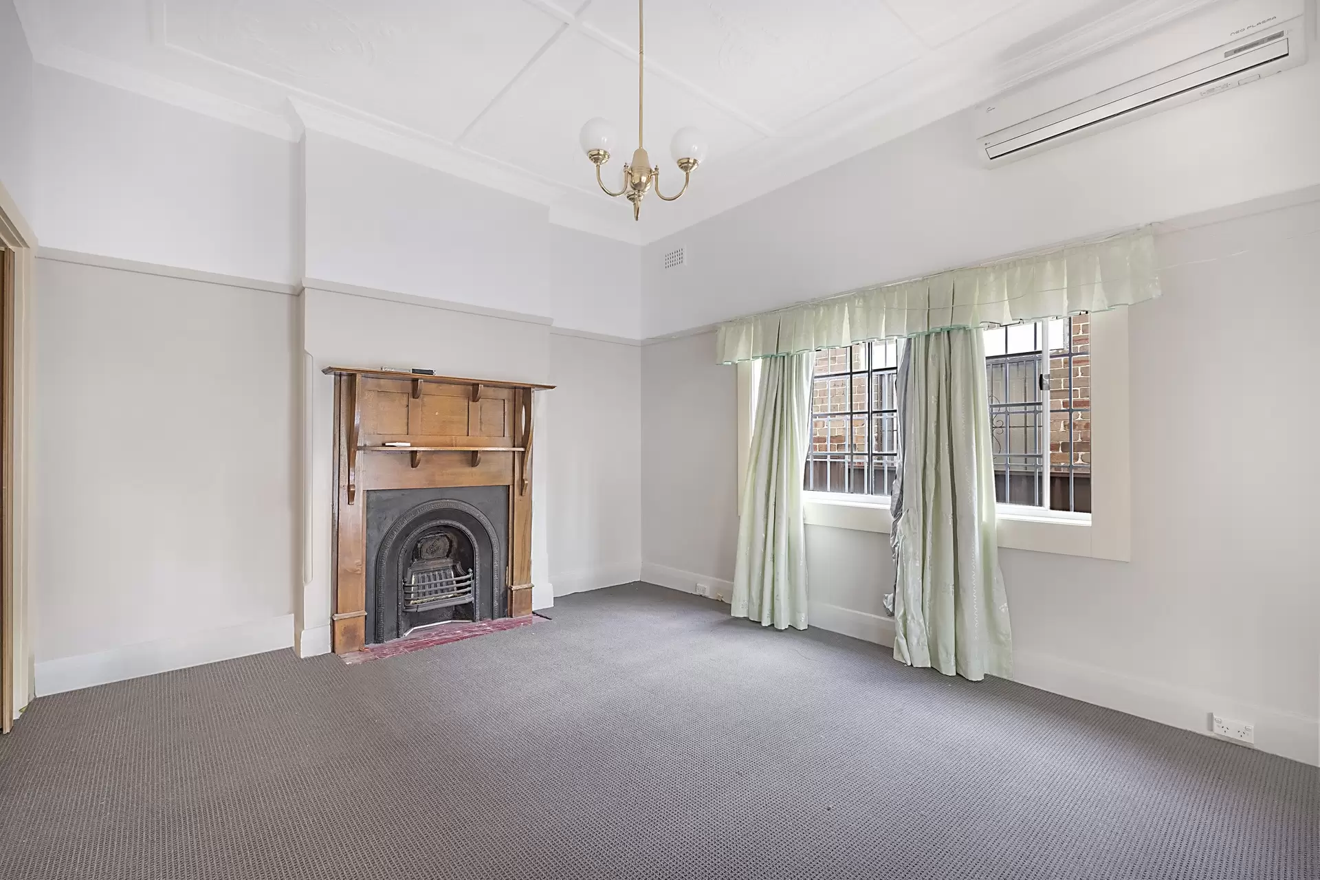 10 Britannia Avenue, Burwood Leased by Richard Matthews Real Estate - image 2