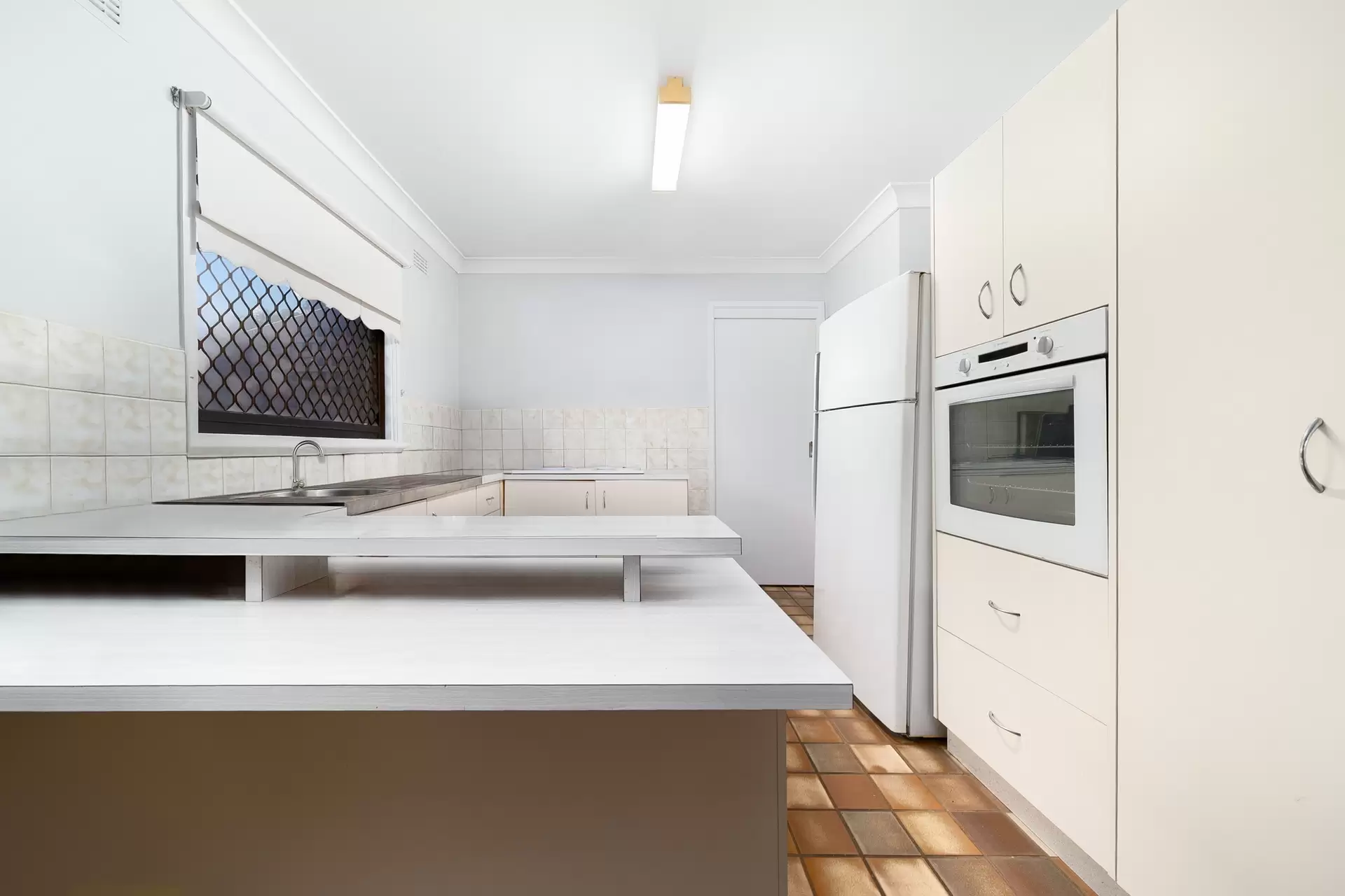 41 Oak Drive, Georges Hall Leased by Richard Matthews Real Estate - image 3