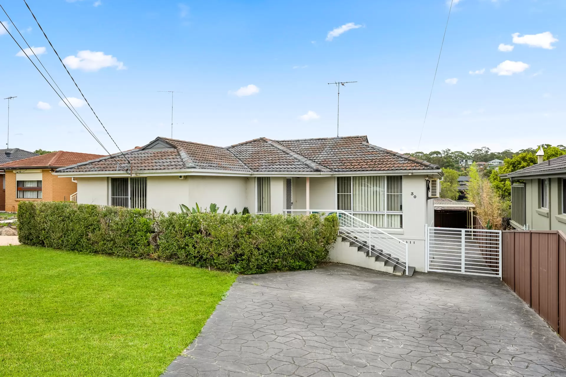 30 Oak Drive, Georges Hall Sold by Richard Matthews Real Estate - image 1