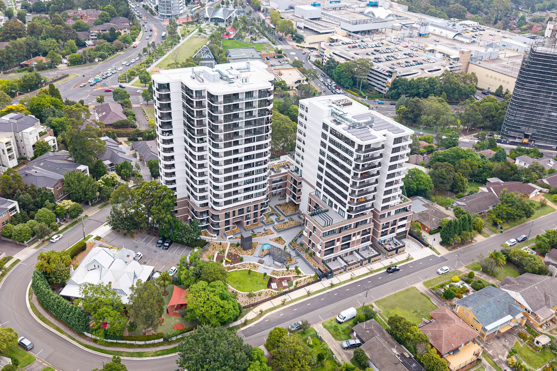 B1305/8 &18  Garthowen Crescent, Castle Hill Leased by Richard Matthews Real Estate - image 5