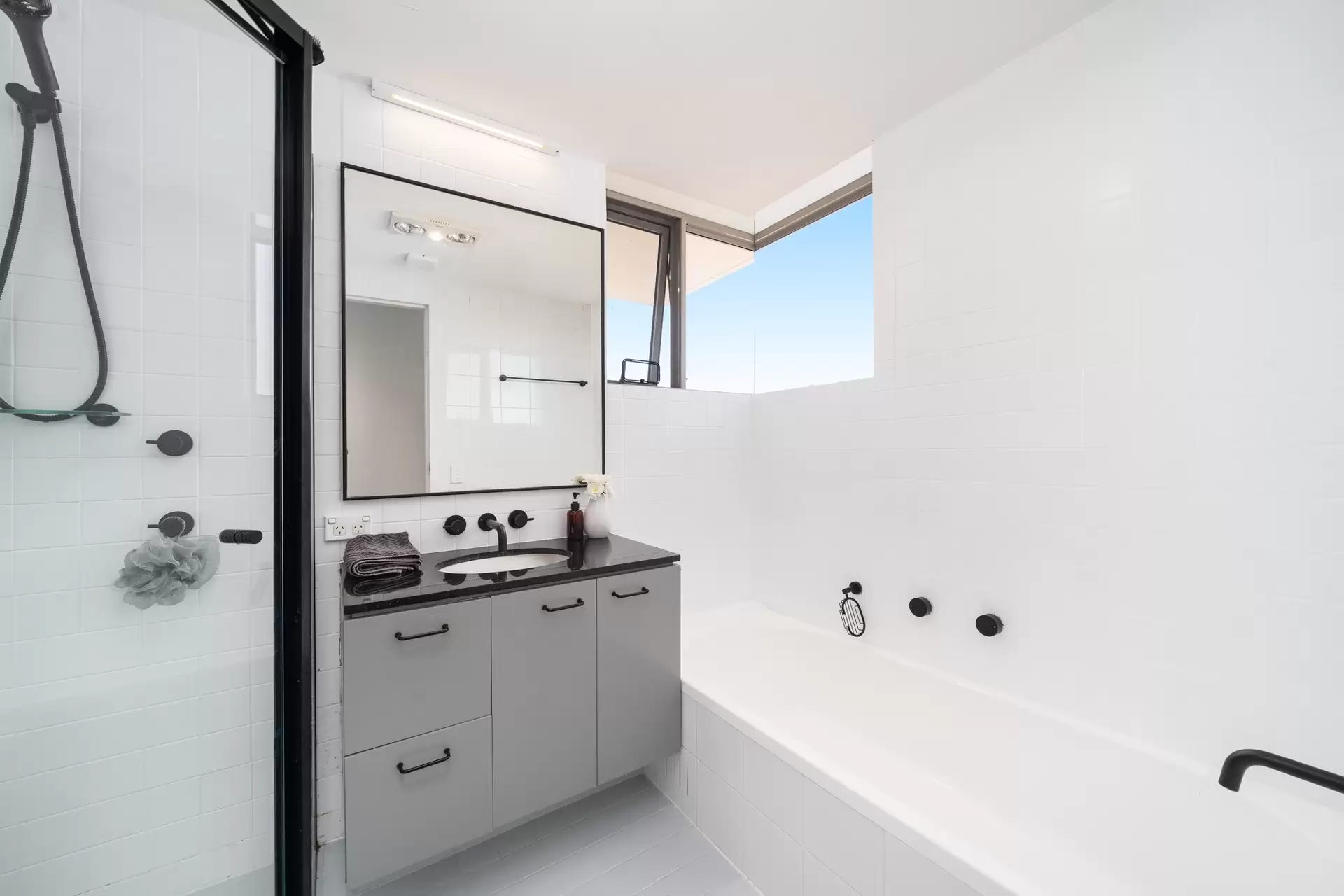 11/9 Nurmi Avenue, Newington Sold by Richard Matthews Real Estate - image 12
